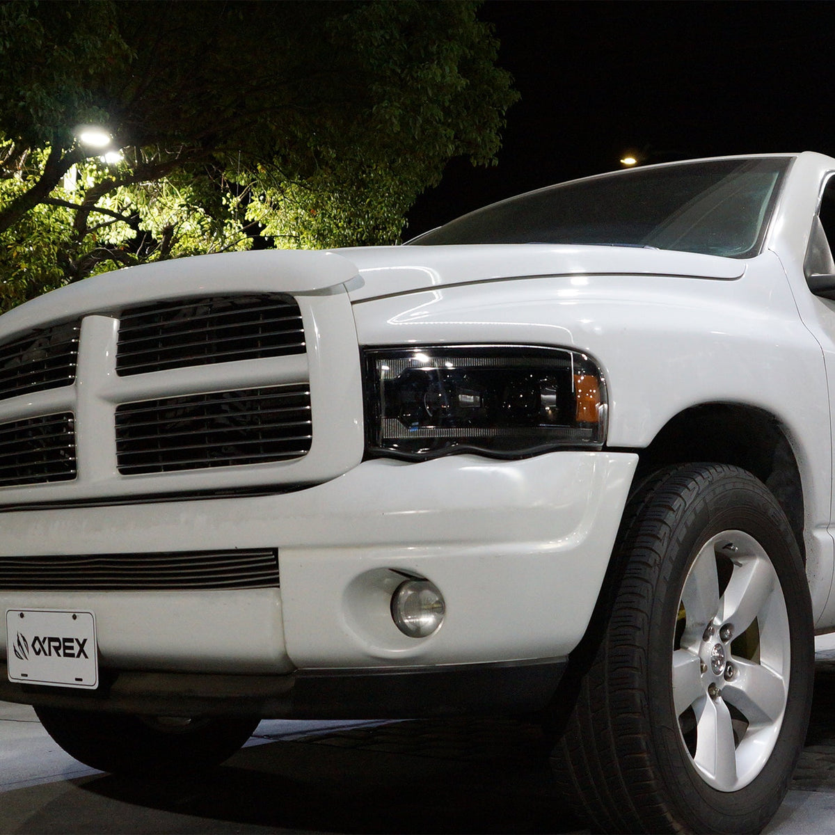 AlphaRex LUXX-Series LED Projector Headlights for Ram 1500 / Ram 2500/3500 - Chrome