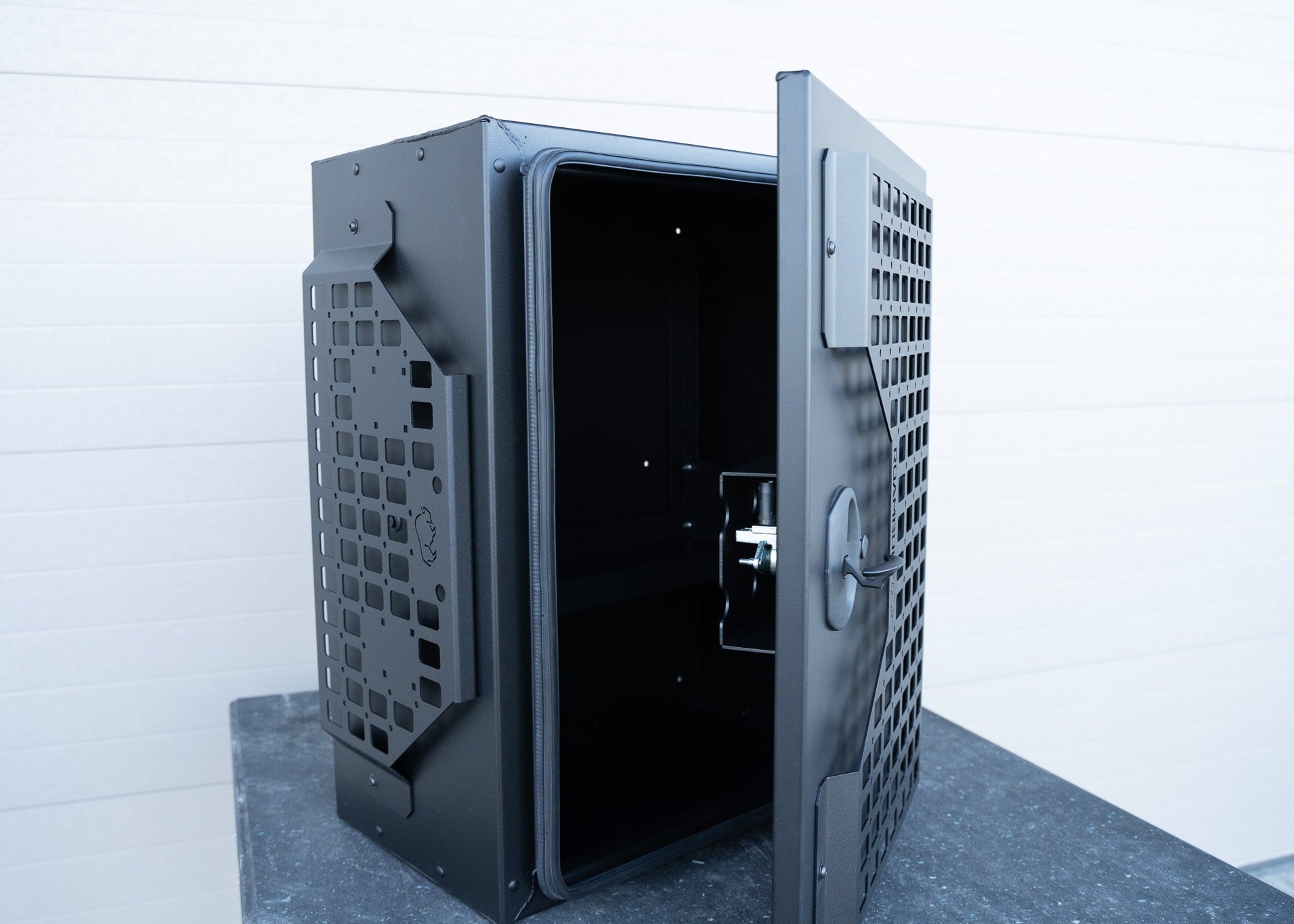 Universal Aluminum Storage Box