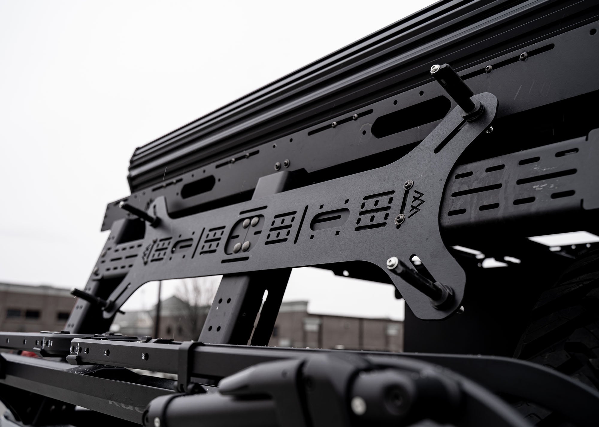 Backwoods Universal Dogbone Aluminum Traction Board Mount