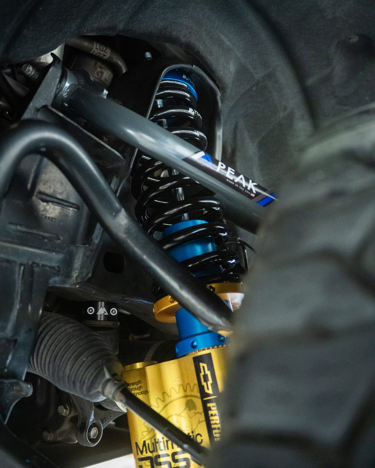 Peak Suspension DSSV Coilover Summit Kit + with Add a Leaf 17-22 Colorado ZR2 for 2017-2022 Chevy Colorado
