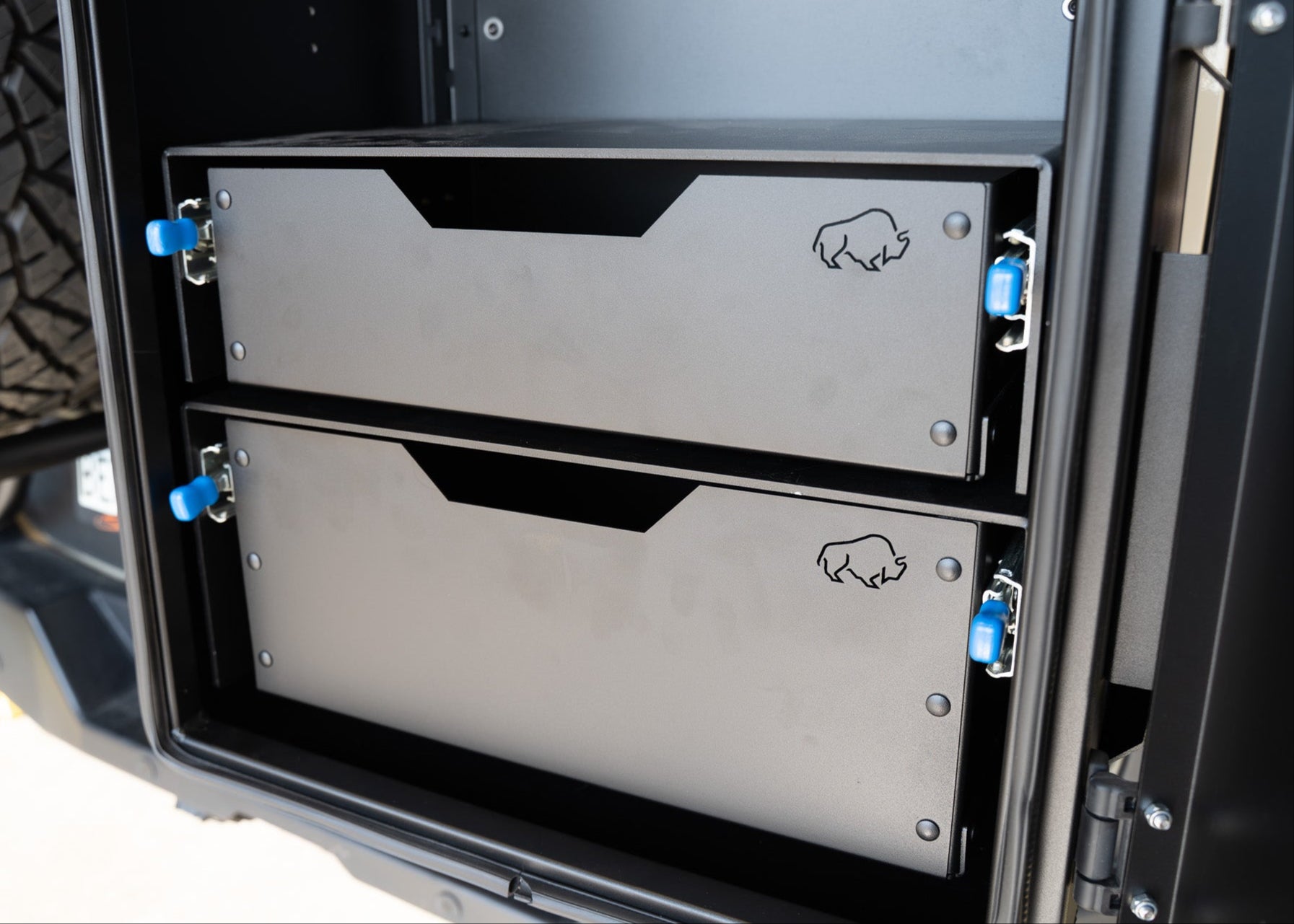 ROAMBUILT Trail Box 8" Drawer System