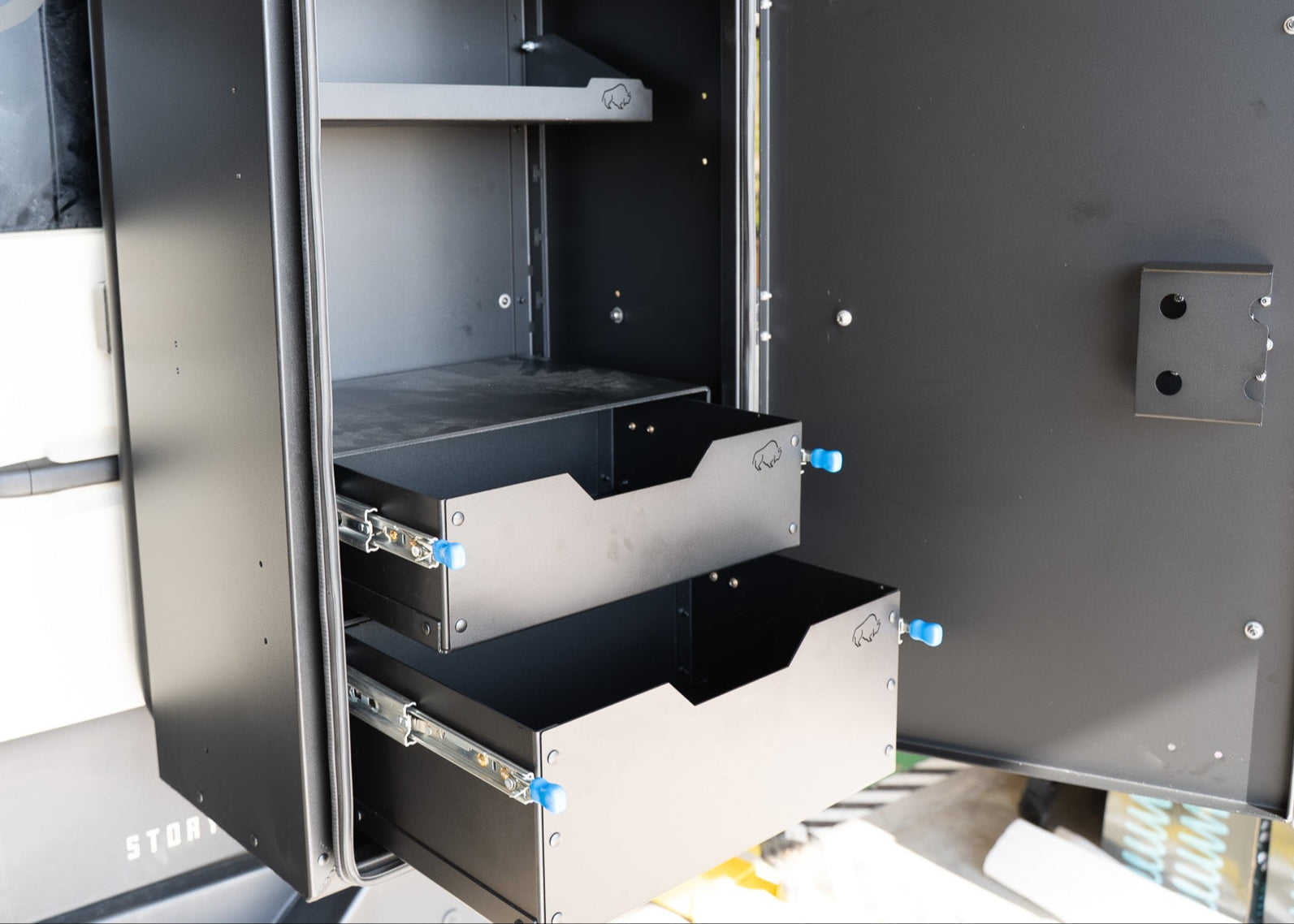 ROAMBUILT Trail Box 5" Drawer System