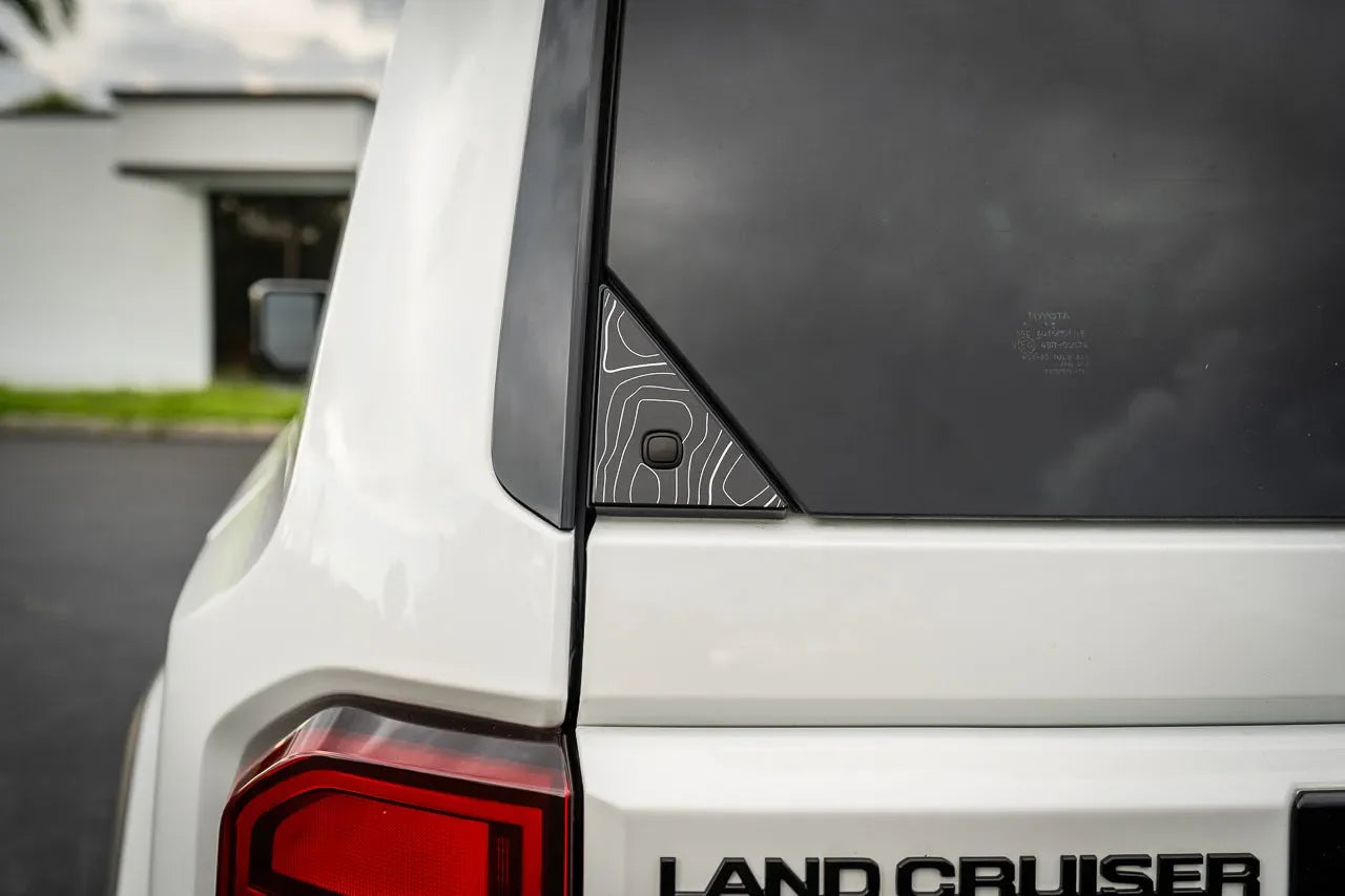 Topo Rear Glass Button Trim Overlay - 2024+ Land Cruiser / GX 550