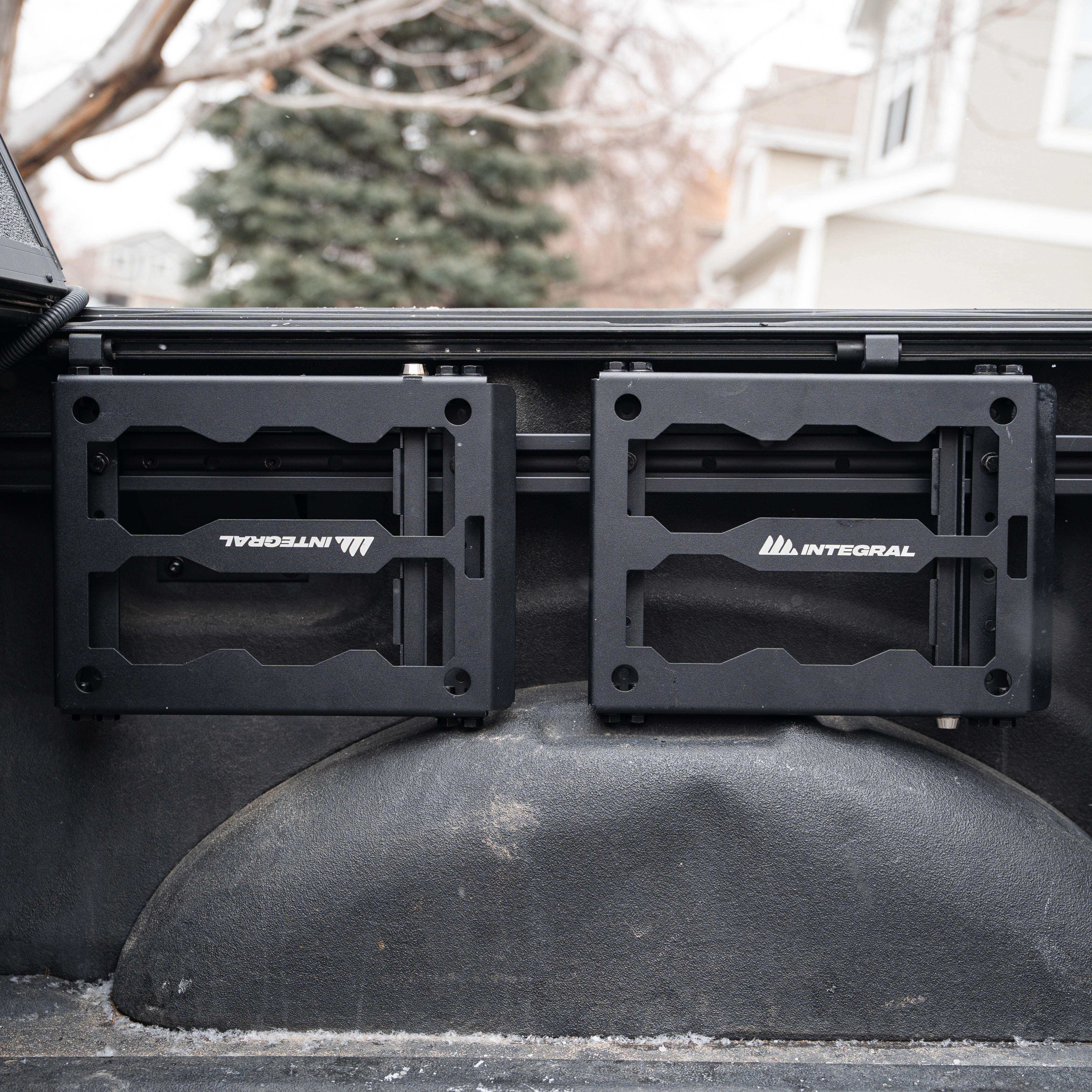 Integral Truck  Rails + Tie-down Cleats - Ford Super Duty 2017+