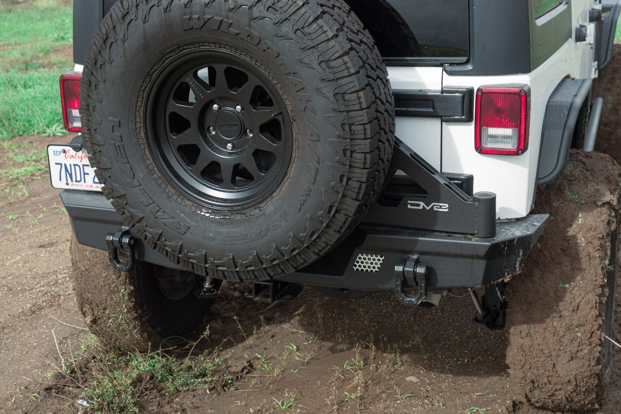DV8-Jeep-JK-Black-Hills-032 - NVMOS
