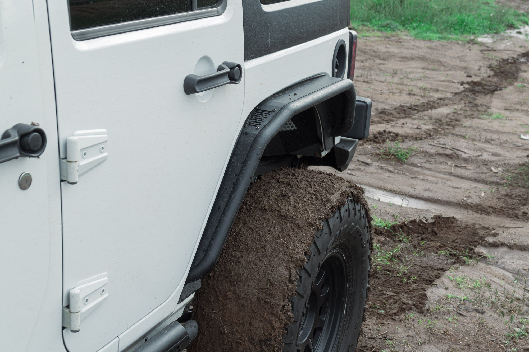 DV8-Jeep-JK-Black-Hills-091 - NVMOS