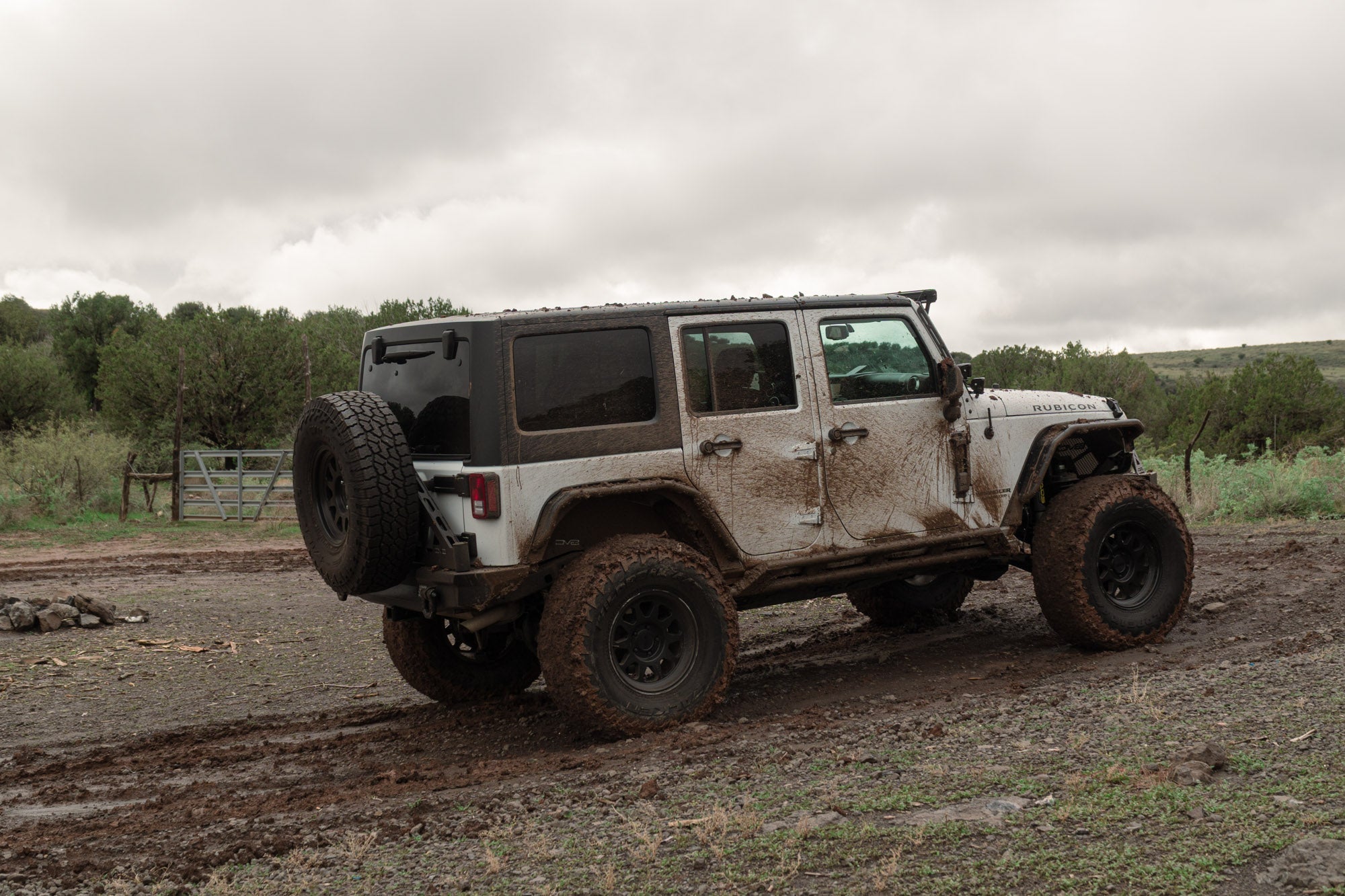 DV8-Jeep-JK-Black-Hills-201 - NVMOS