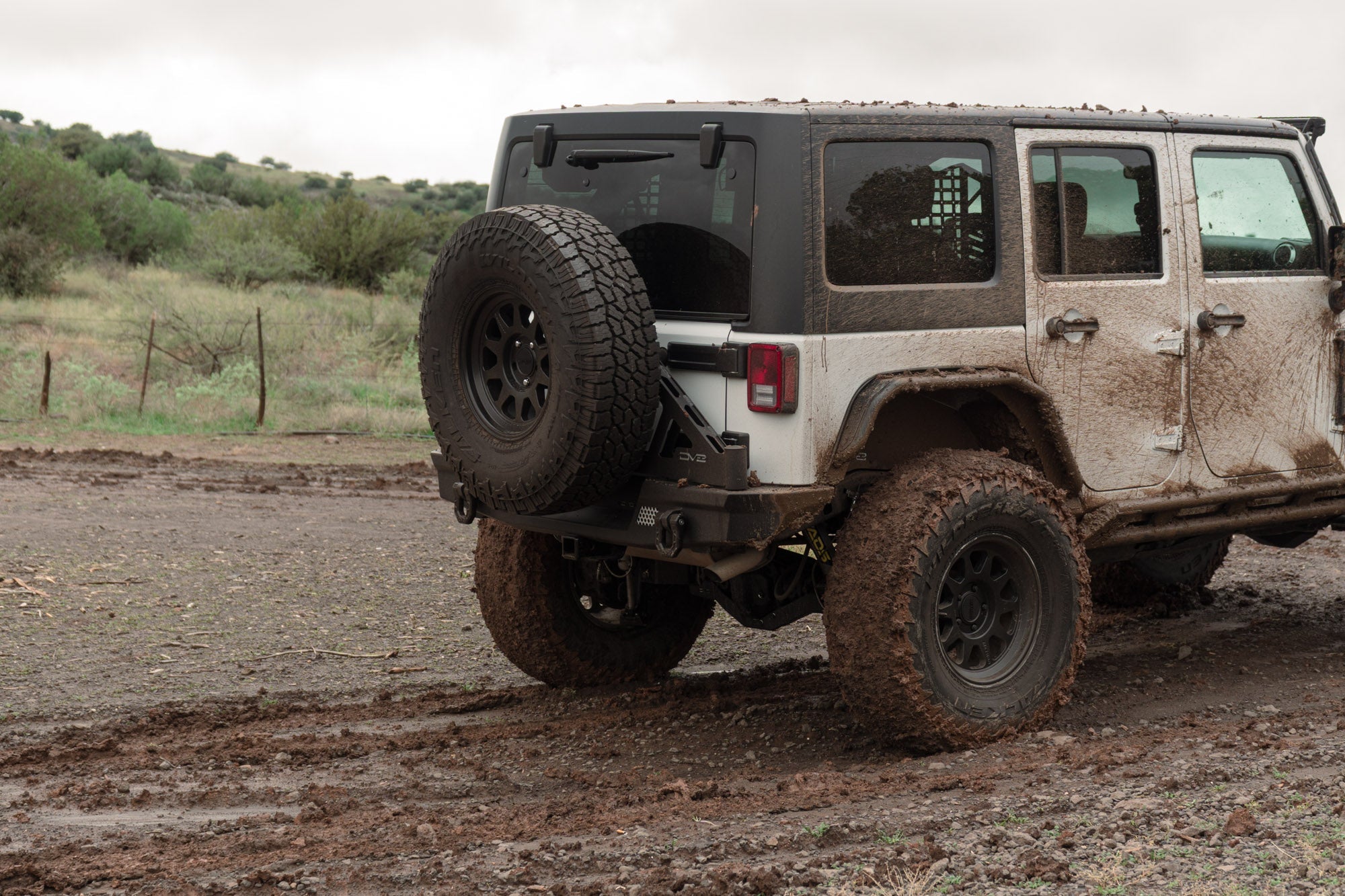 DV8-Jeep-JK-Black-Hills-208 - NVMOS