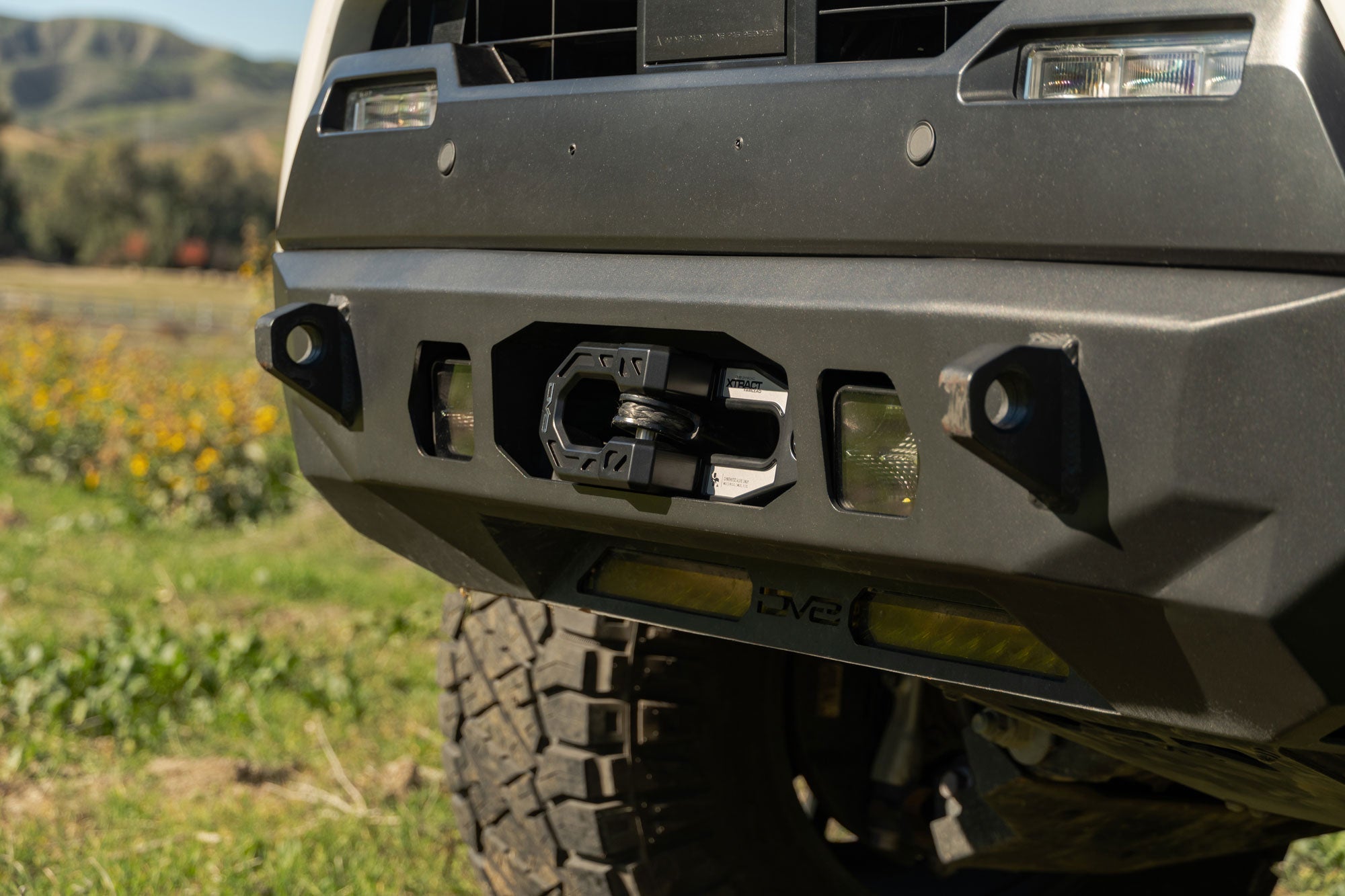 DV8-Xtract-Winch-Fairlead-Closed-System-Installed-6 - NVMOS