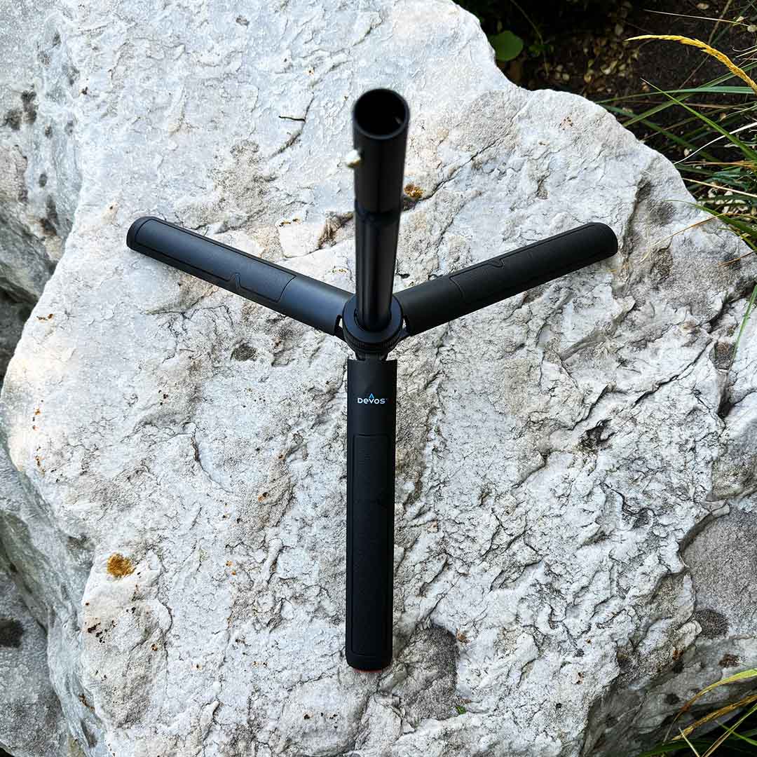 Devos-LightRanger-mini-tripod-open - NVMOS