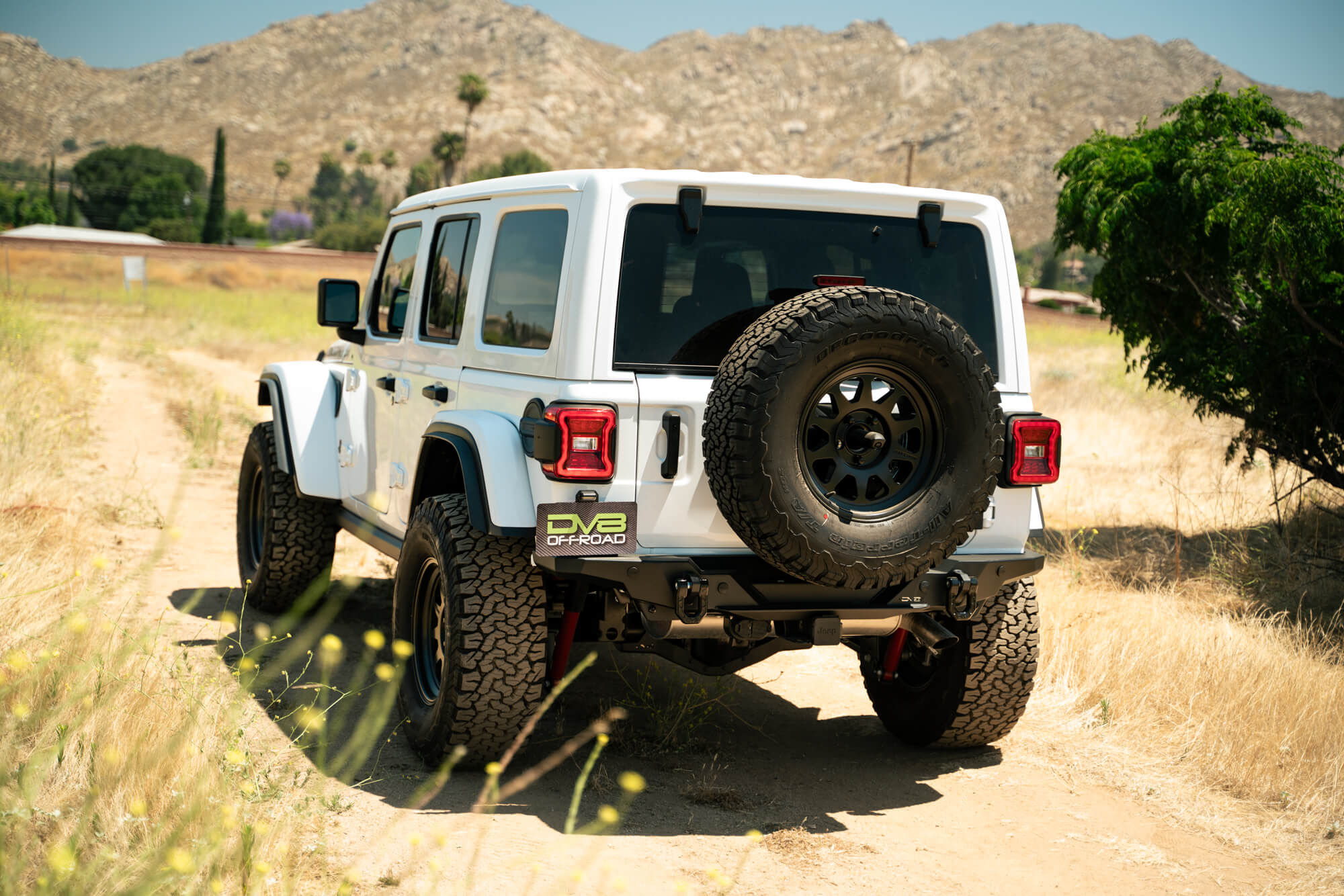 FS-15-Series-Rear-Bumper-2018-2024-Jeep-Wrangler-JL-Installed-3 - NVMOS