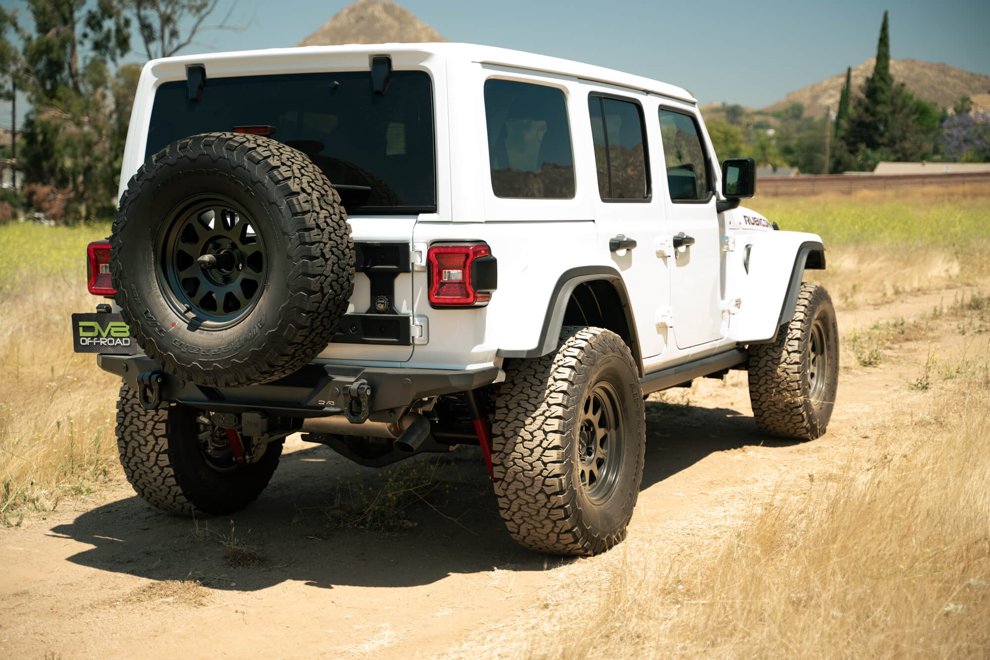 FS-15-Series-Rear-Bumper-2018-2024-Jeep-Wrangler-JL-Installed-4 - NVMOS