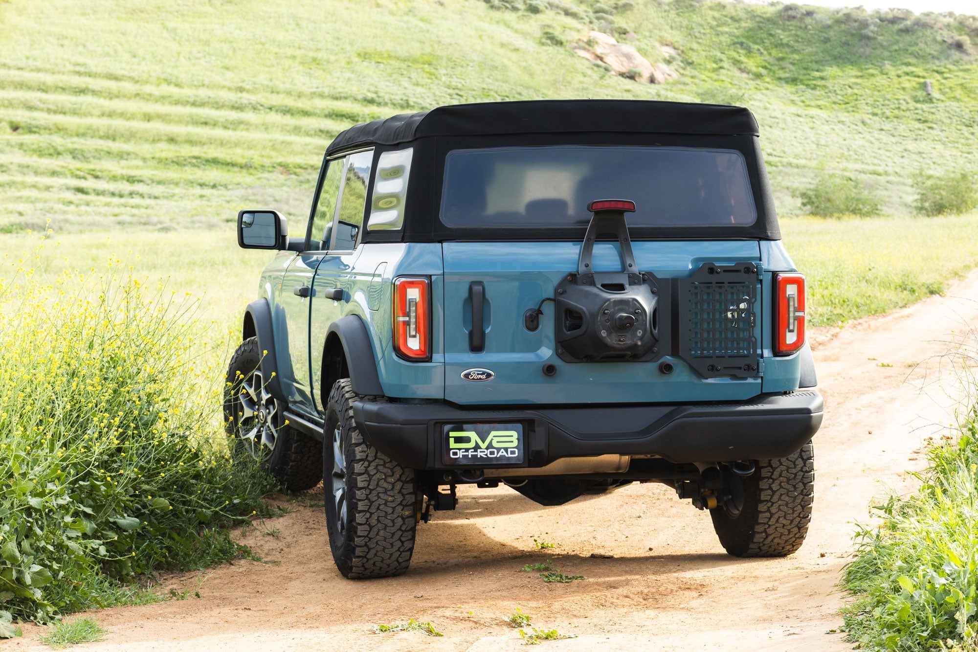 Ford-Bronco-Tailgate-Reinforcement-Molle-Panel-Installed-10 - NVMOS