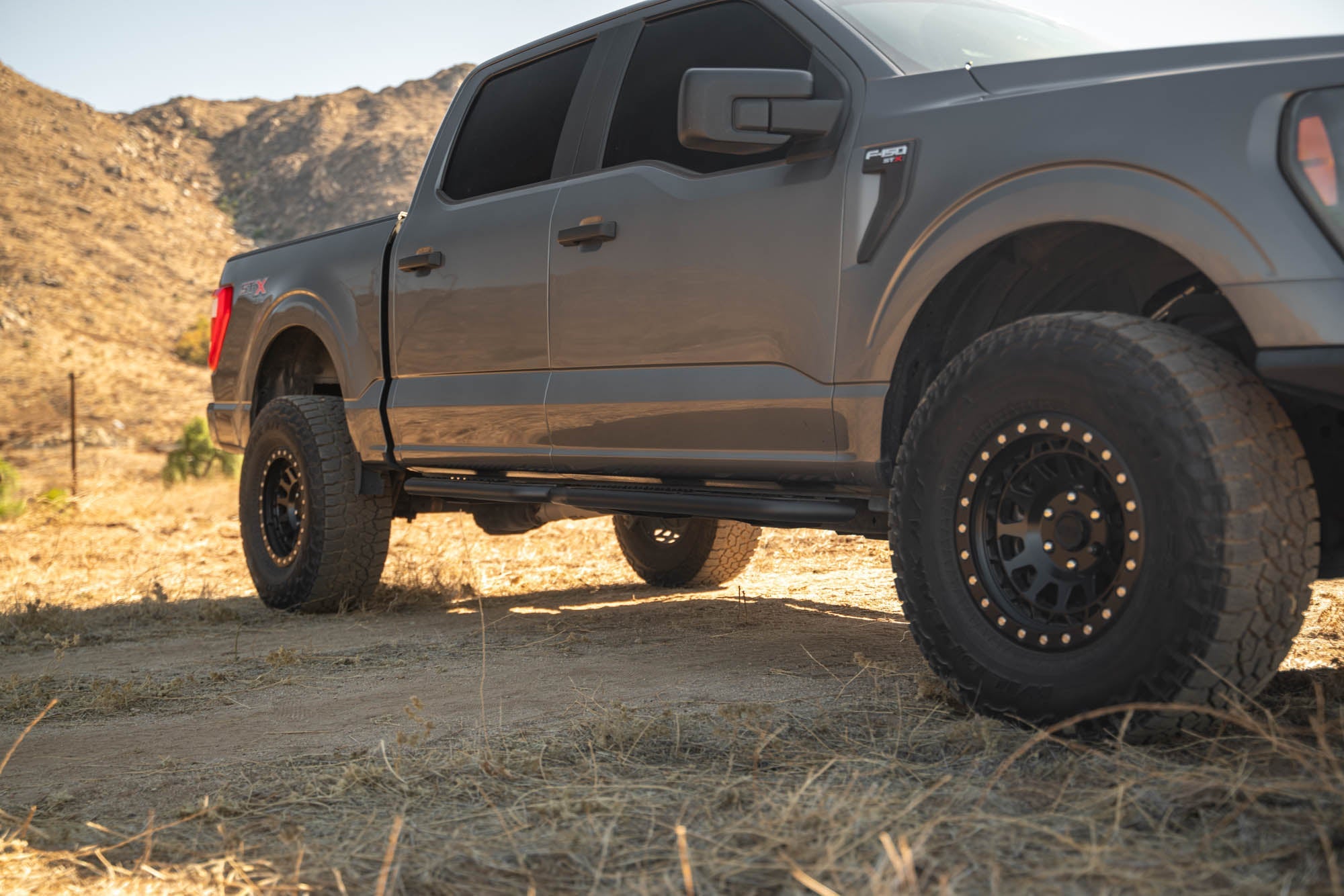 Ford-F-150-Crew-Cab-OE-Plus-Side-Steps-Installed-2 - NVMOS