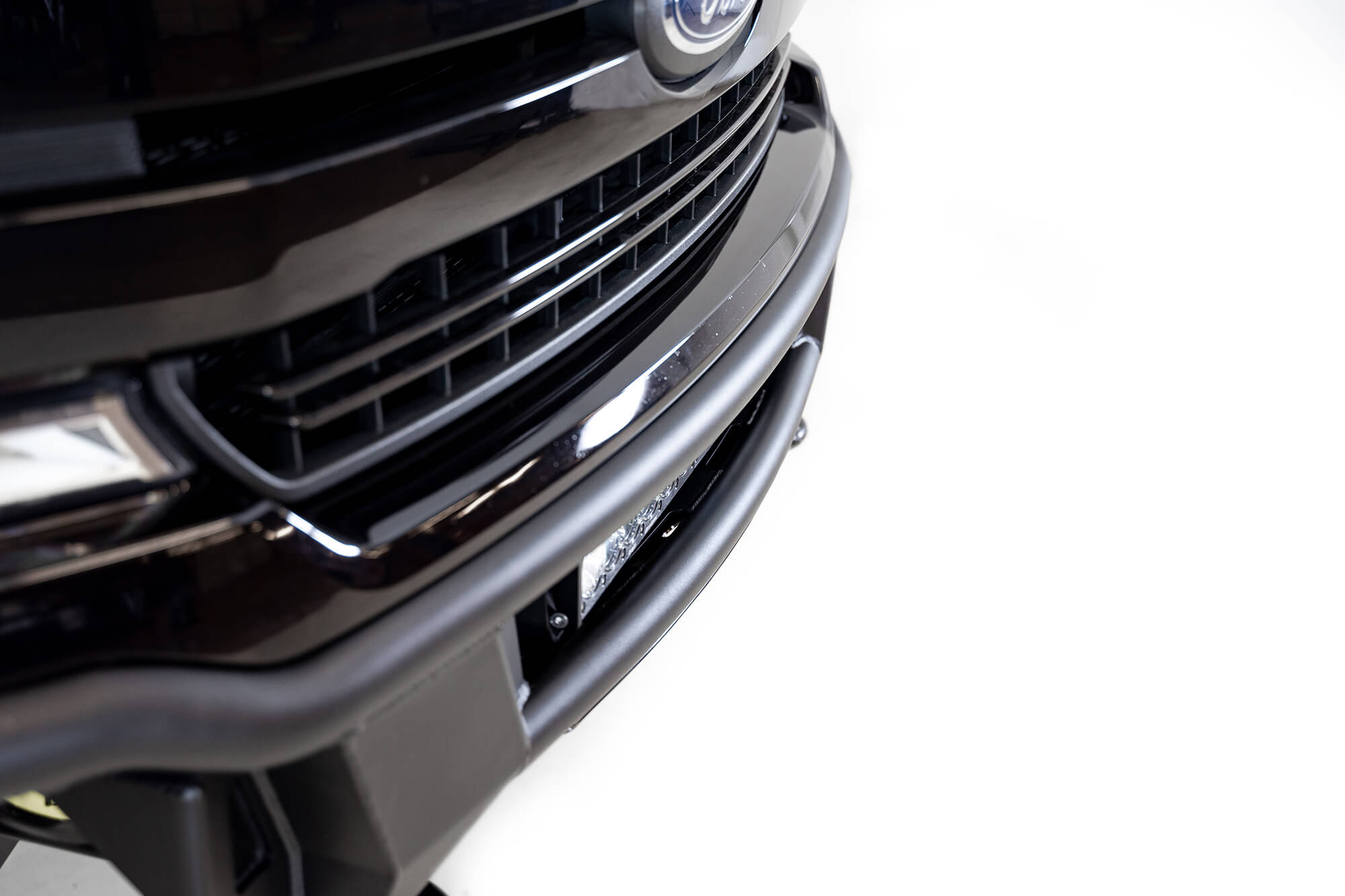 Ford-F150-aftermarket-front-bumper_69321735-e8ca-4cfc-bf7c-00223ac09ec7 - NVMOS