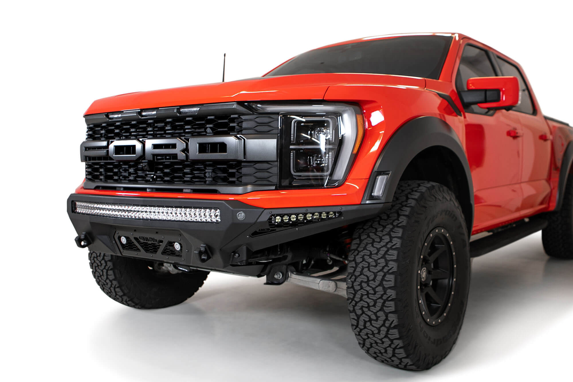 Ford-Raptor-Front-Bumper_fb2606d3-8cad-46a1-902e-a5cb80c28dd8 - NVMOS