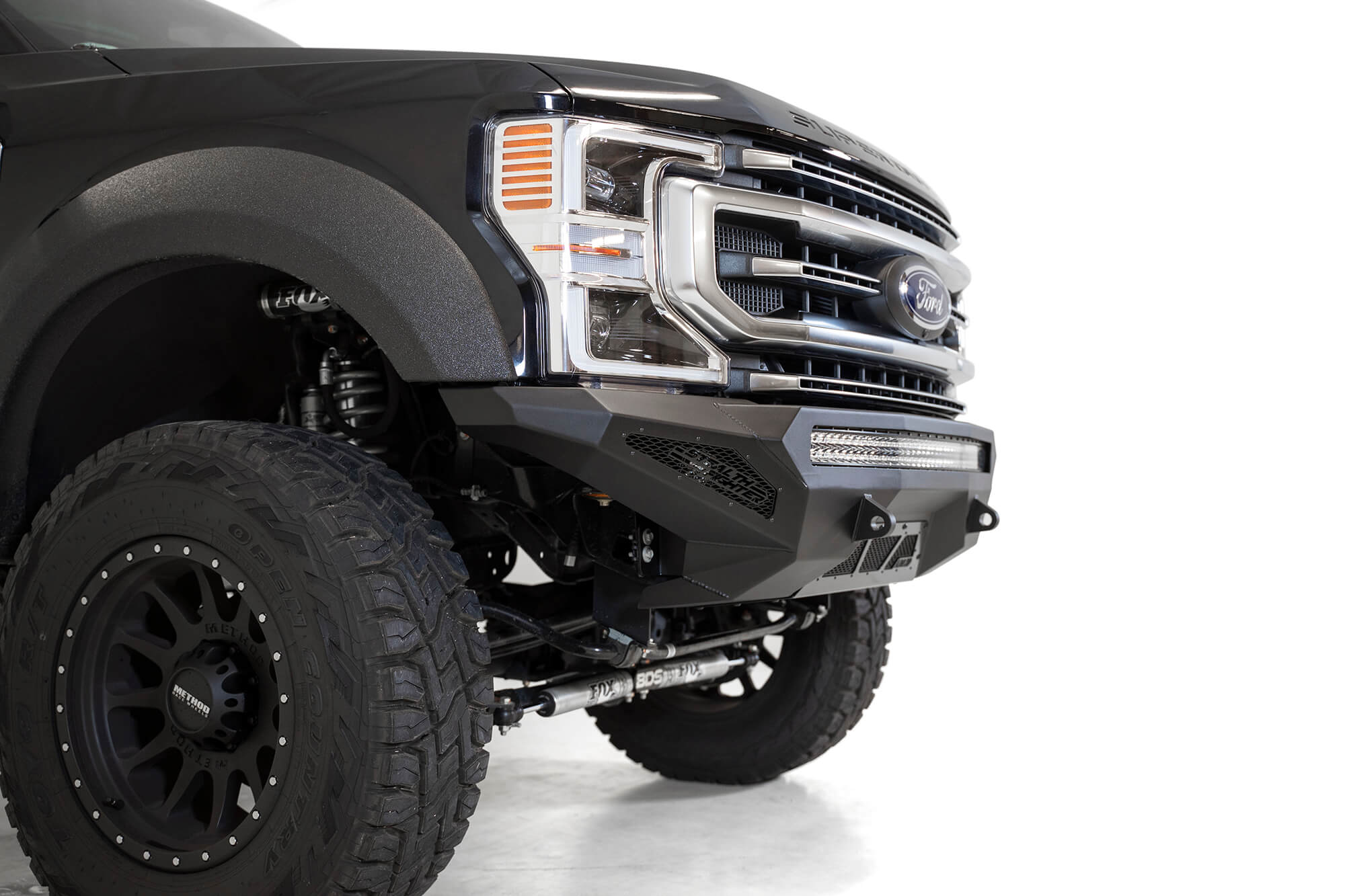 Ford-Super-Duty-aftermarket-front-bumper_08623eb9-8edb-49d0-a714-2a8324b3aa41 - NVMOS