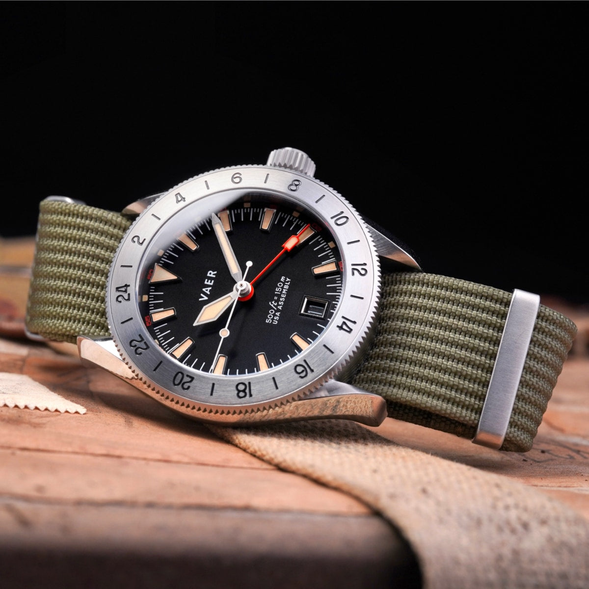 VAER G2 Pacific Steel GMT Mens Watch - 39mm USA