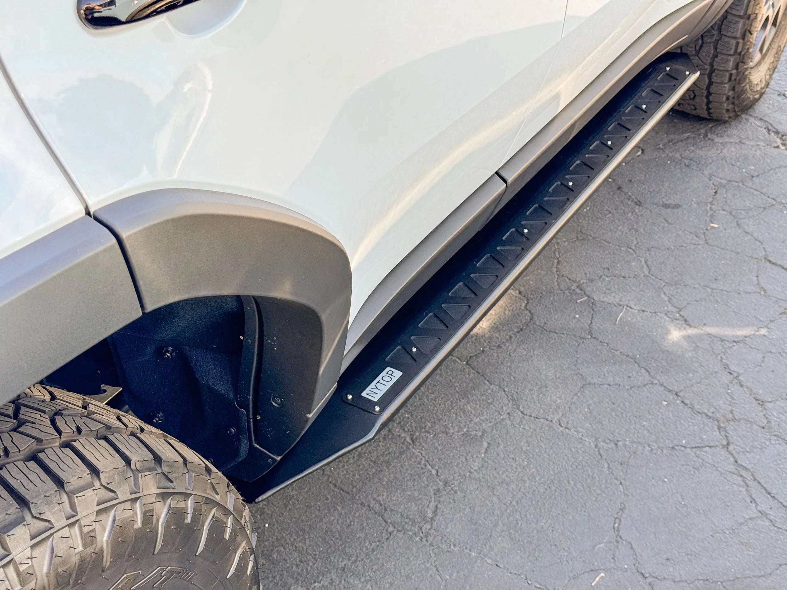 2024-Current Lexus GX550/Toyota Land Cruiser Rock Sliders