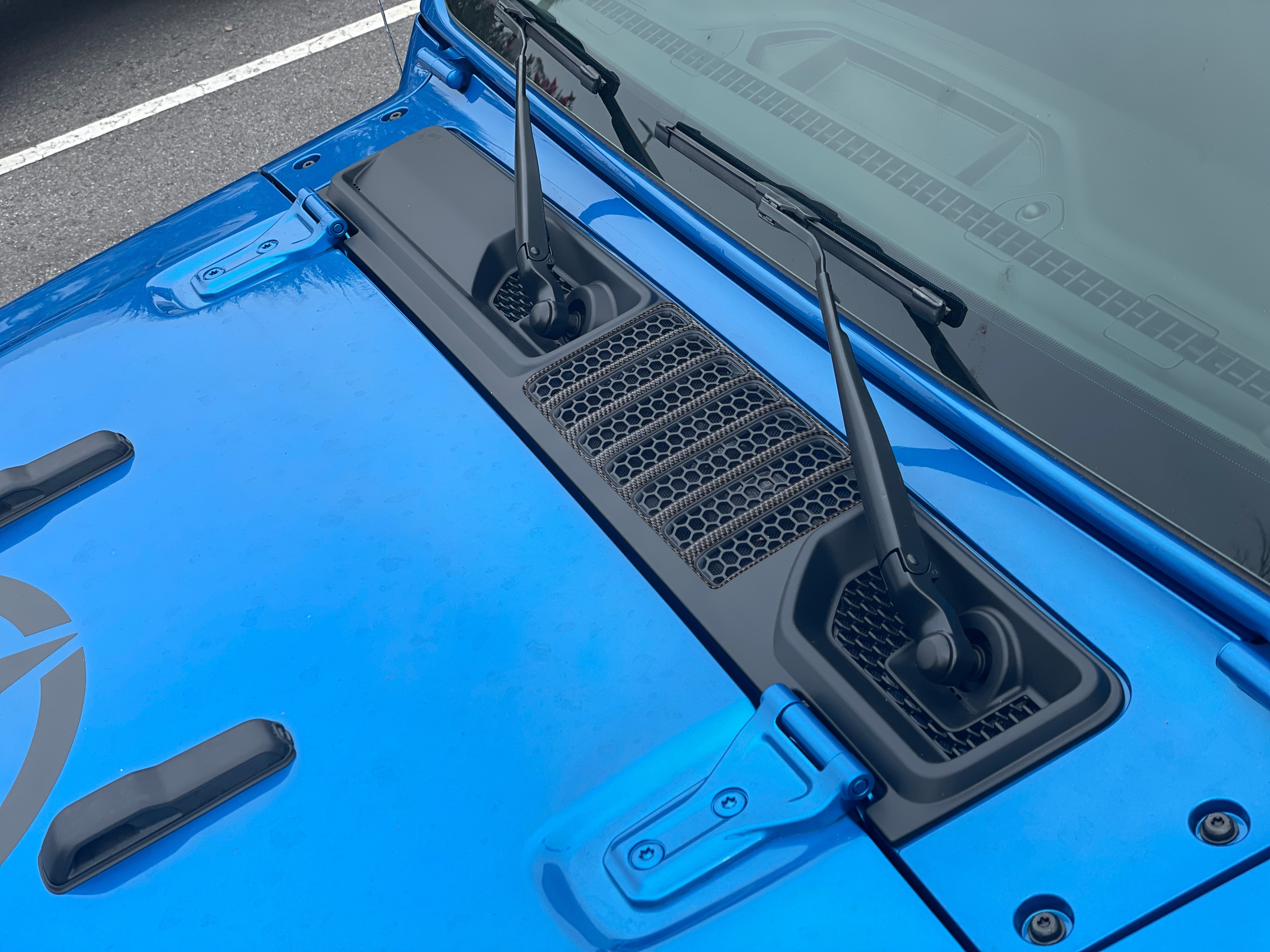 Upper Cowl Center Vent Overlay Fits 2019-2026 Jeep Gladiator