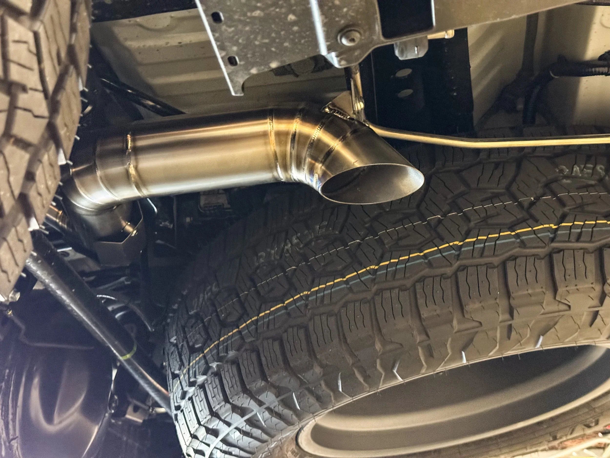 2024-Current Lexus GX550/Toyota Land Cruiser Titanium Axle Dump Exhaust