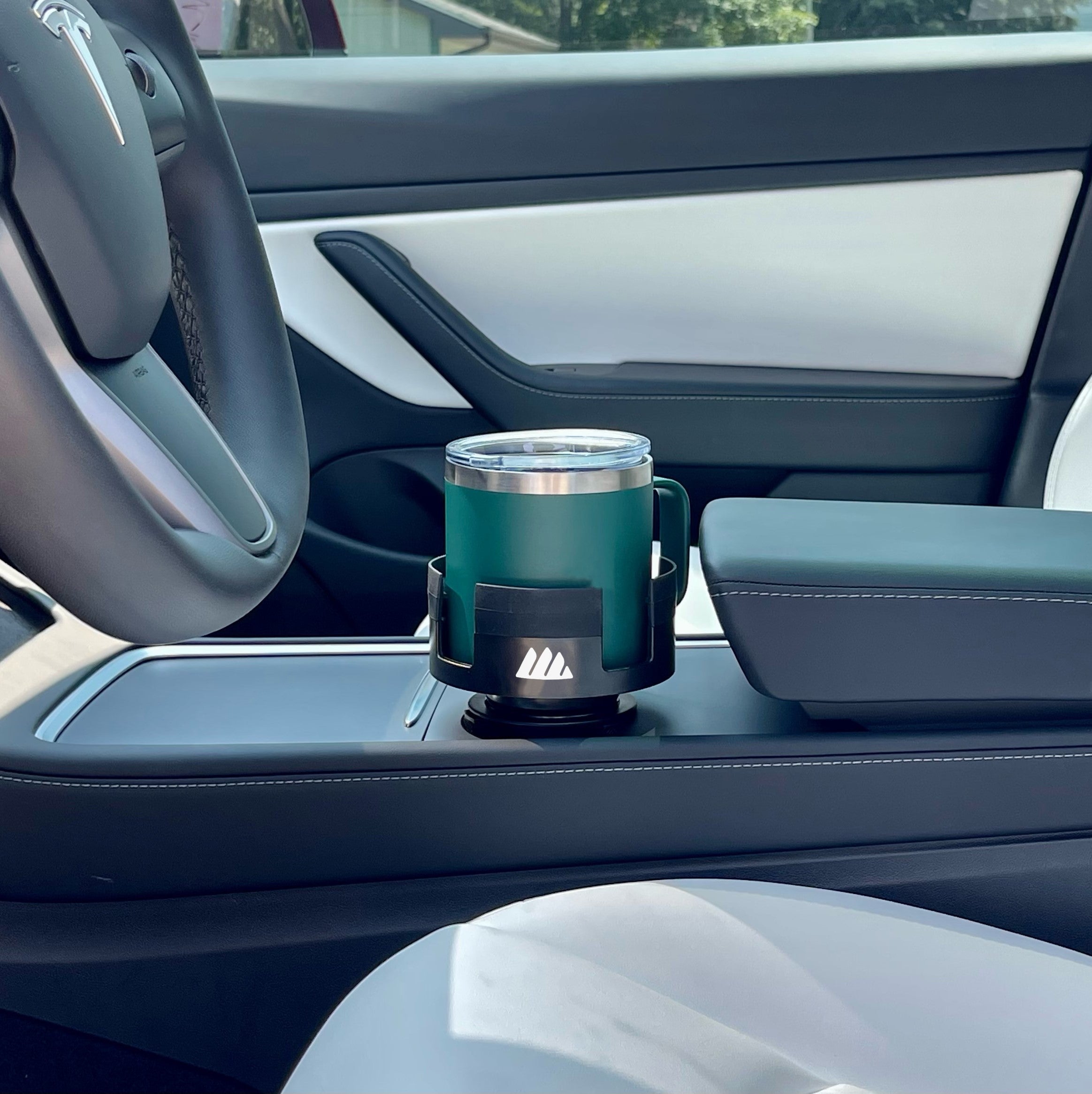 Integral Truck Mug Integrator™ Expandable Mug Holder