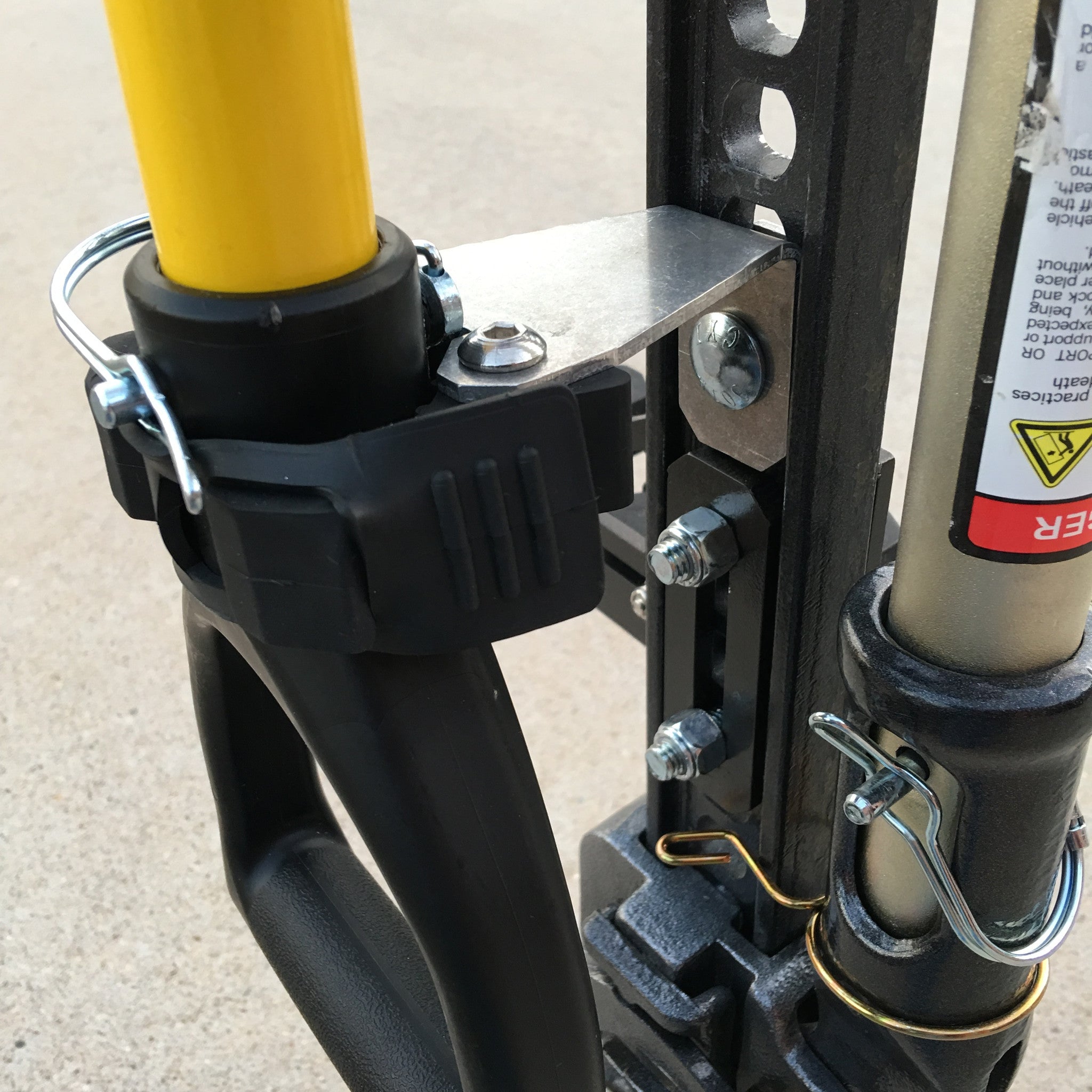 Juego de montaje de aluminio Krazy Beaver KBT (separación de 2 15/16") KBT102 