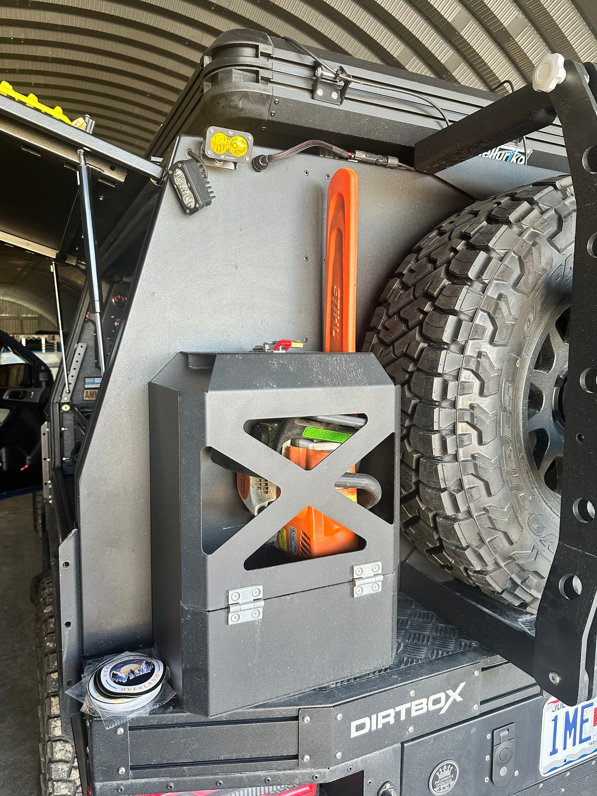 Dirtbox Overland jerry can holder mount, universal fit