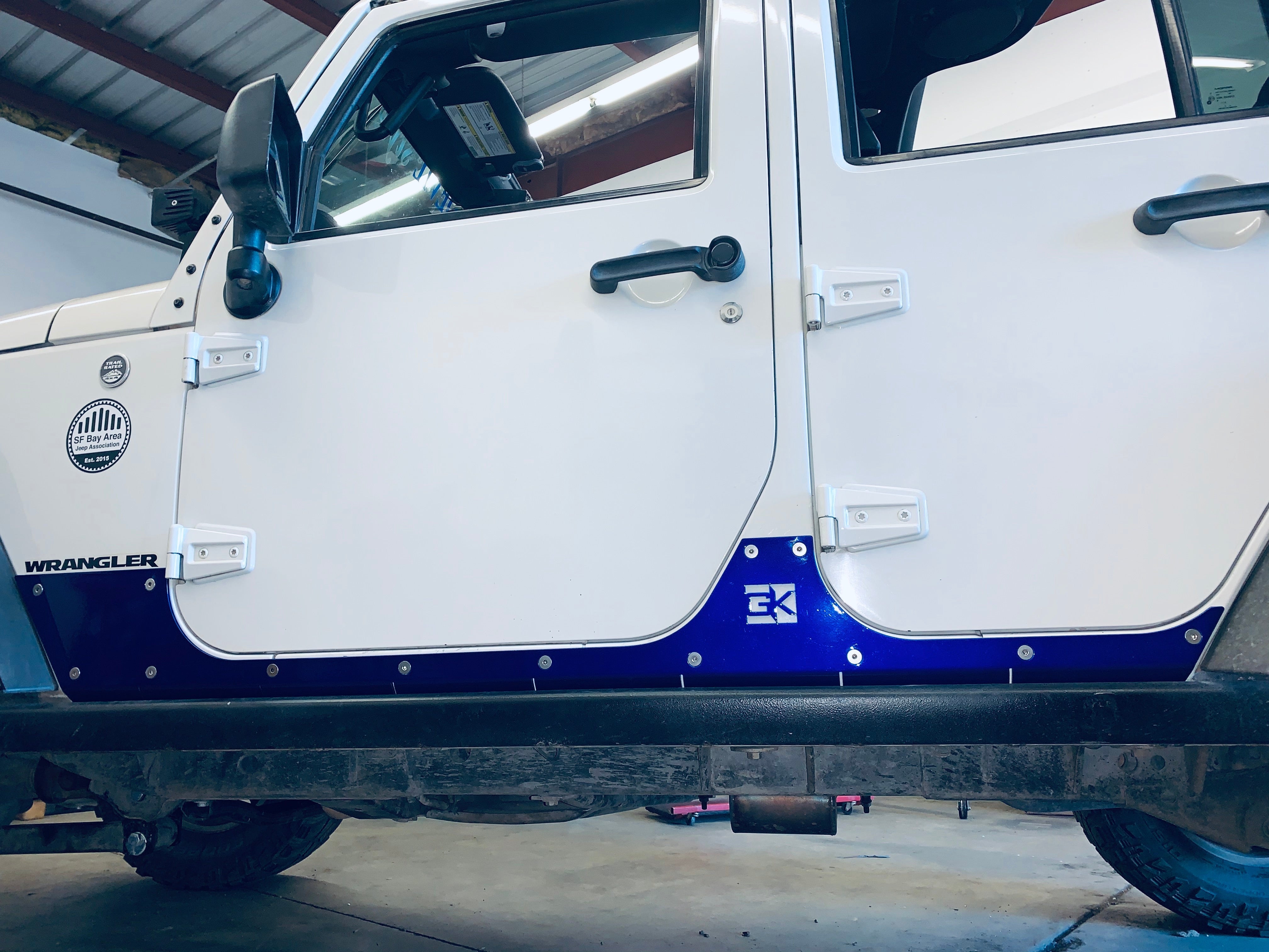 Gauntlet Series Rocker Guards for Jeep JK Wrangler