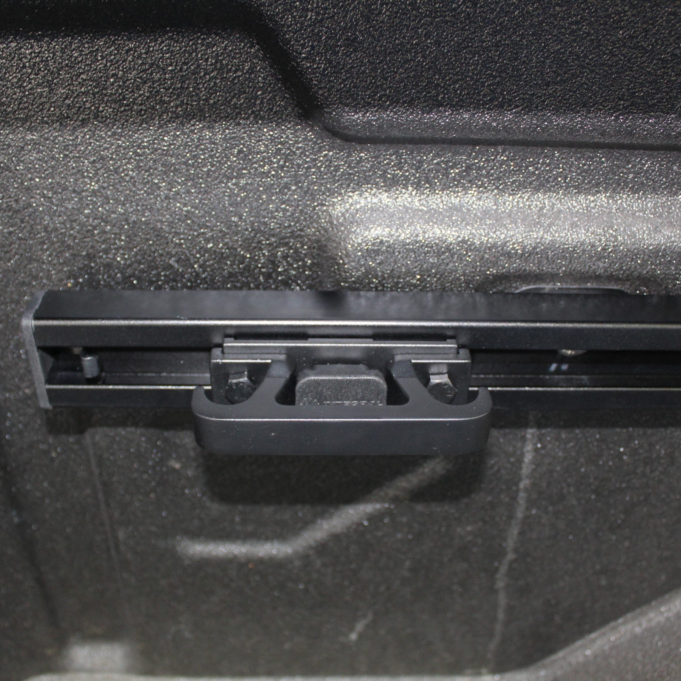 Integral Truck  Rails - Bedside Rail System - Chevrolet Silverado & GMC Sierra 2500/3500 (2020+ 6'9" Bed Only)