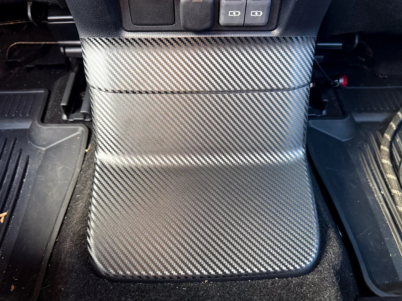 3D Carbon Rear Center Console Panel Protection - 2024+ Land Cruiser