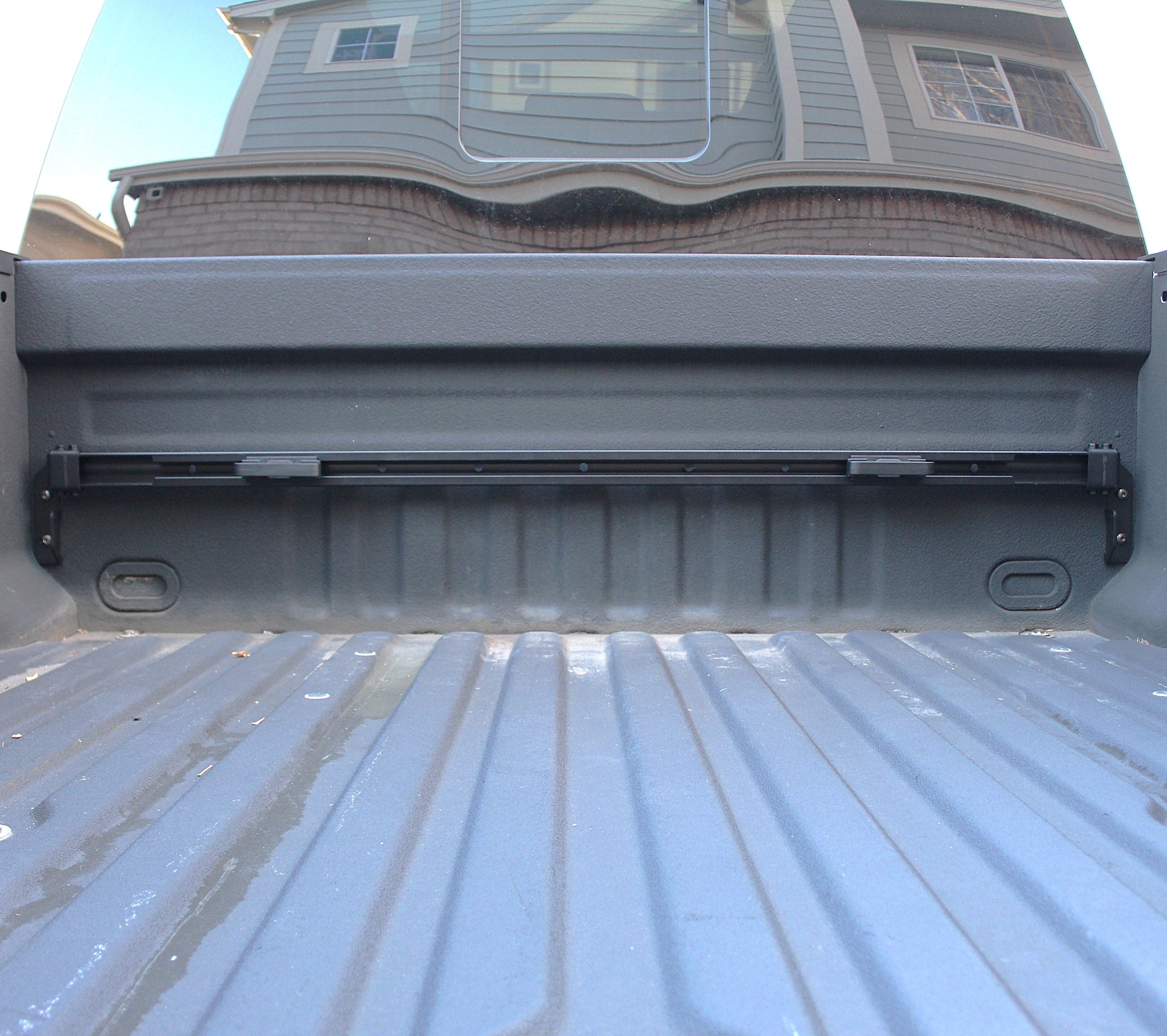 Integral Truck  Bulkhead Rail - Ford Super Duty (2017+)