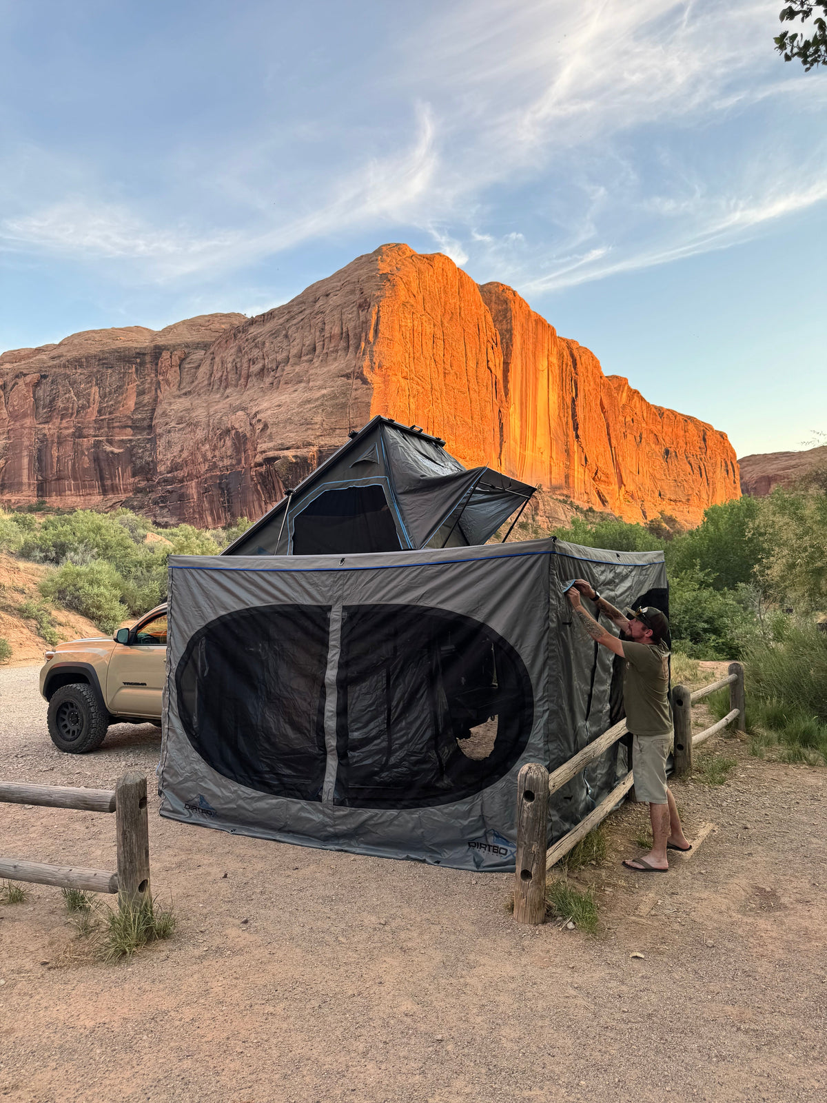 Dirtbox Overland 270 awning room detachable enclosure, universal fit