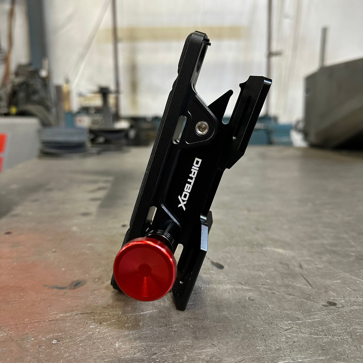 Dirtbox Overland quick release fire extinguisher mount, universal fit
