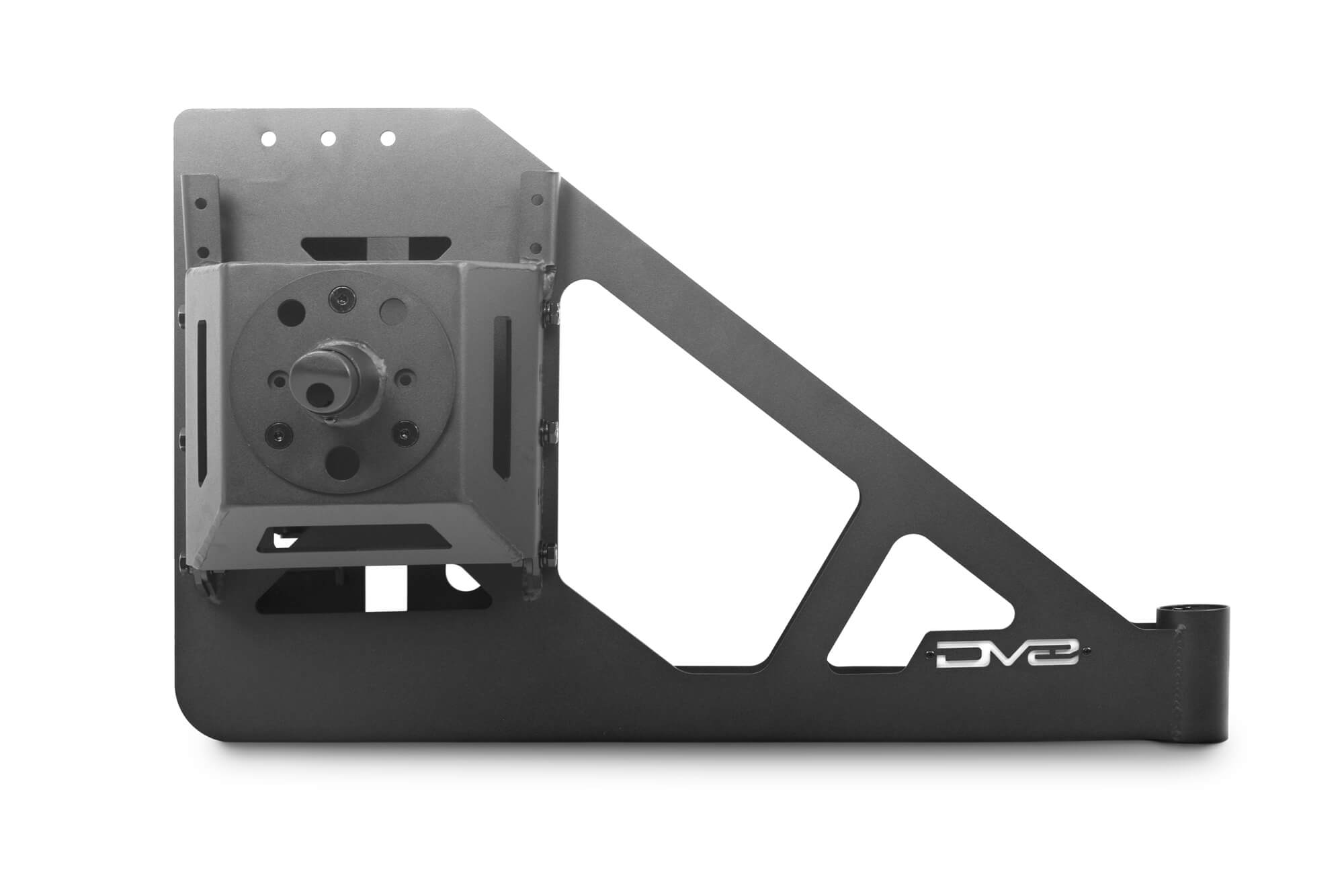 Jeep-JL-Bumper-Mounted-Tire-Carrier_Offtruck-03 - NVMOS