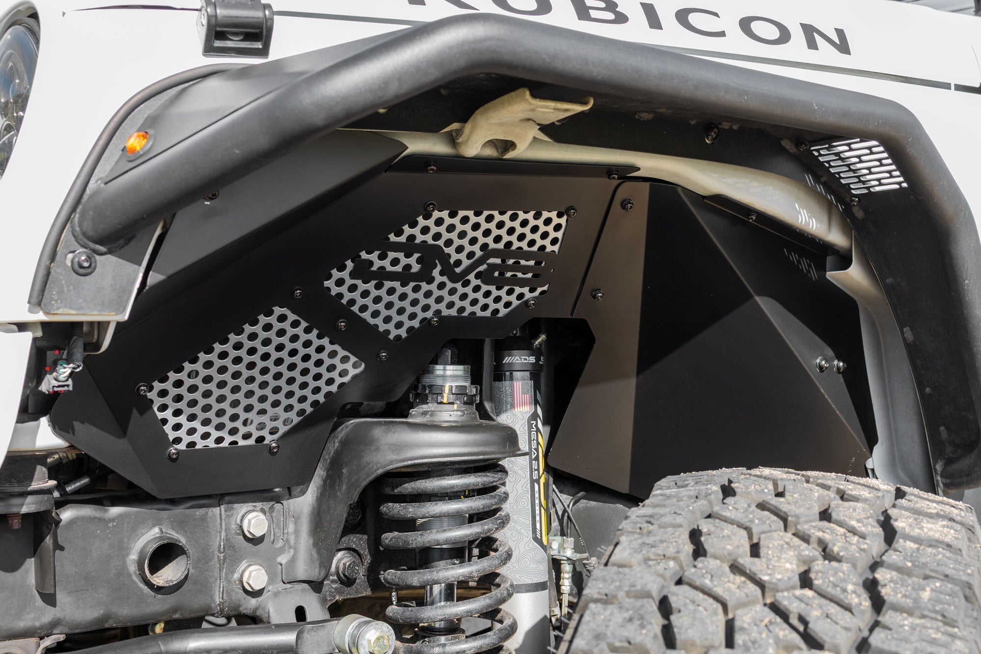 Jeep-Wrangler-JK-Front-Inner-Fenders-Installed-1 - NVMOS