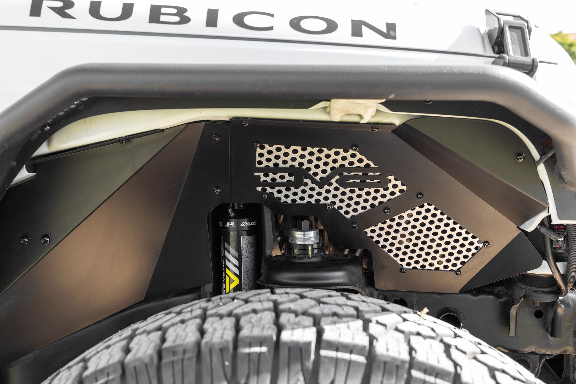 Jeep-Wrangler-JK-Front-Inner-Fenders-Installed-4 - NVMOS
