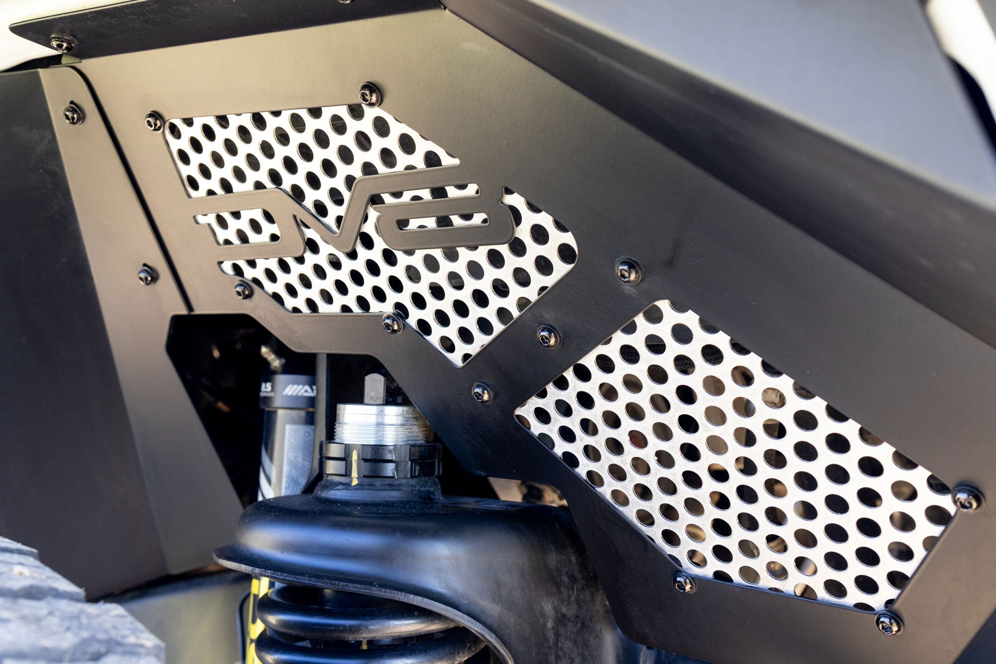 Jeep-Wrangler-JK-Front-Inner-Fenders-Installed-5 - NVMOS