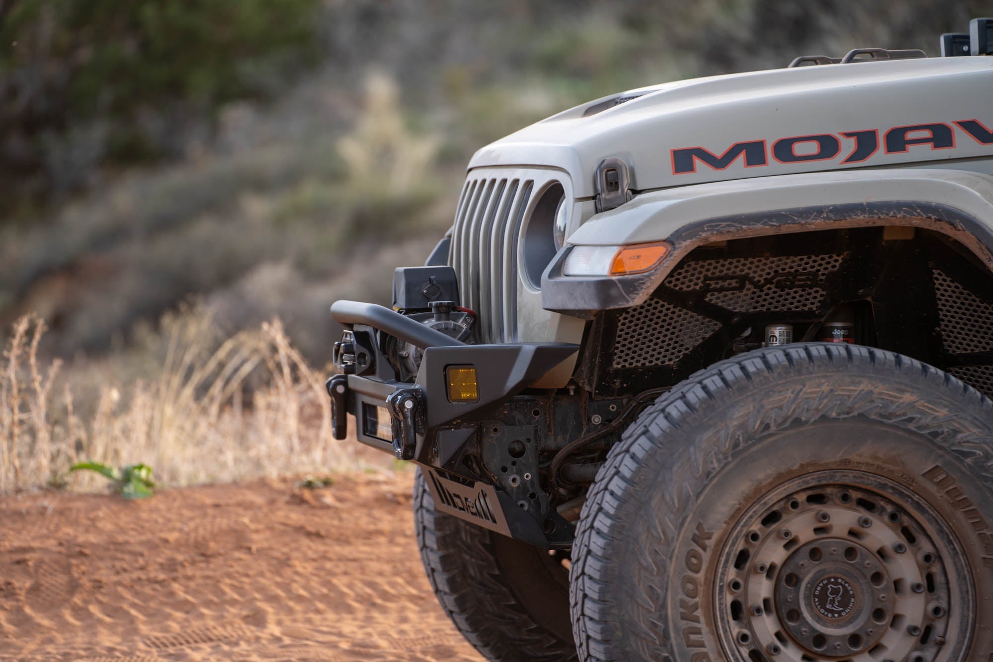 Jeep-Wrangler-JK-JL-_-Gladiator-JT-FS-7-Mid-Width-Winch-Front-Bumper-2 - NVMOS