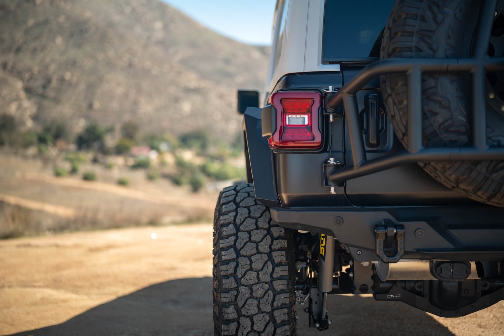 Jeep-Wrangler-JL-Armor-Fender-Flares-Trail-Pic-10 - NVMOS