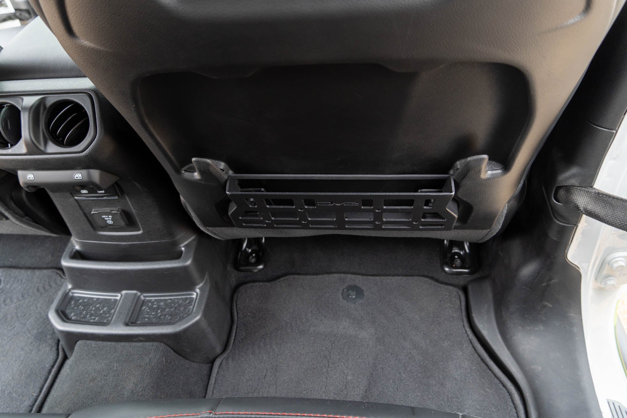 Jeep-Wrangler-_-Gladiator-Rubicon-Seat-Back-Molle-Pockets-10 - NVMOS