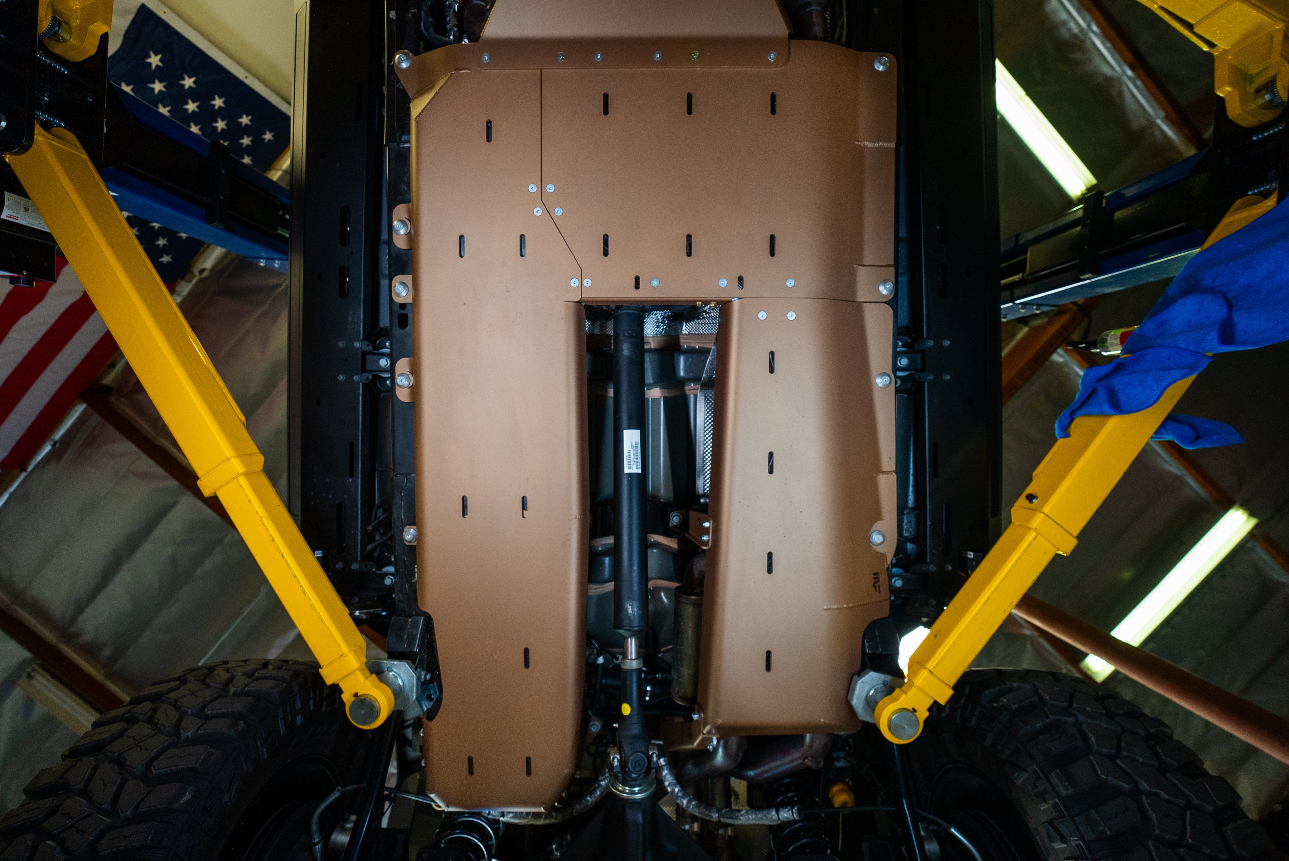 Jeep392-Undercarrige-6 - NVMOS