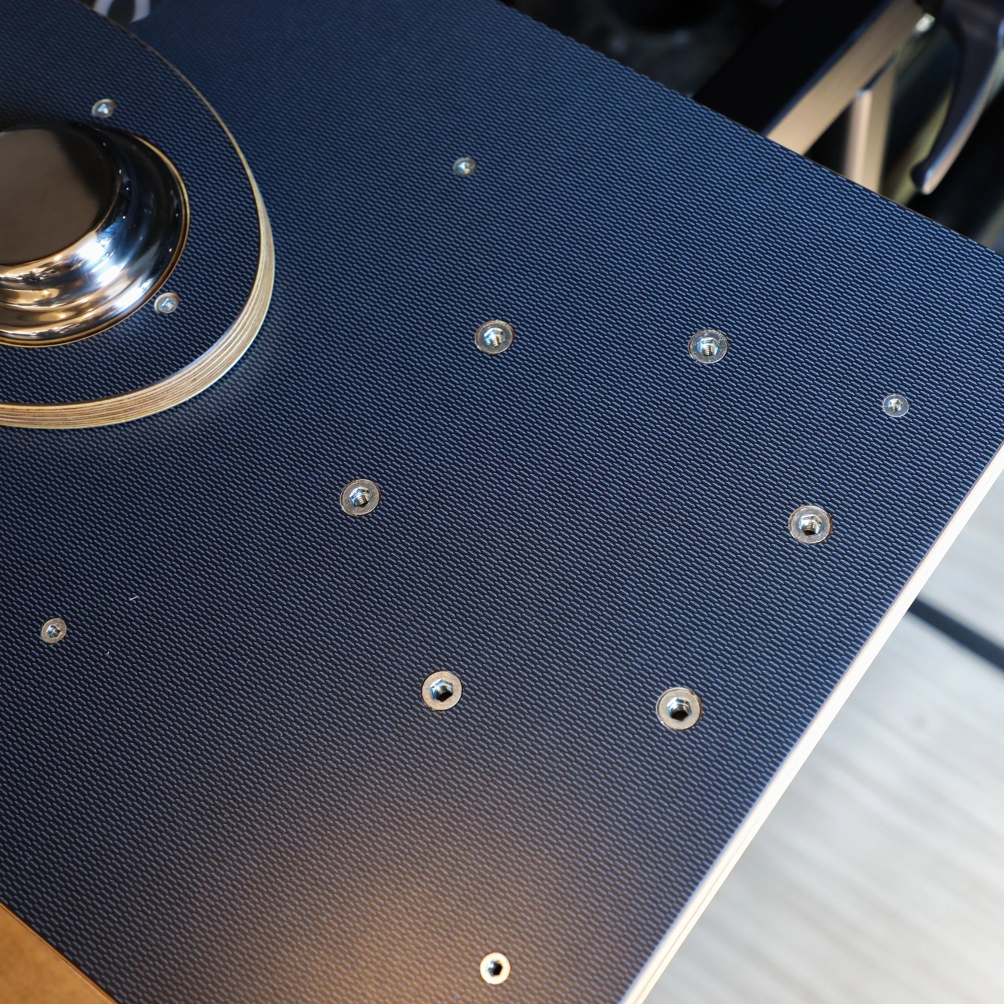 Jenna2-Navy-7 - NVMOS