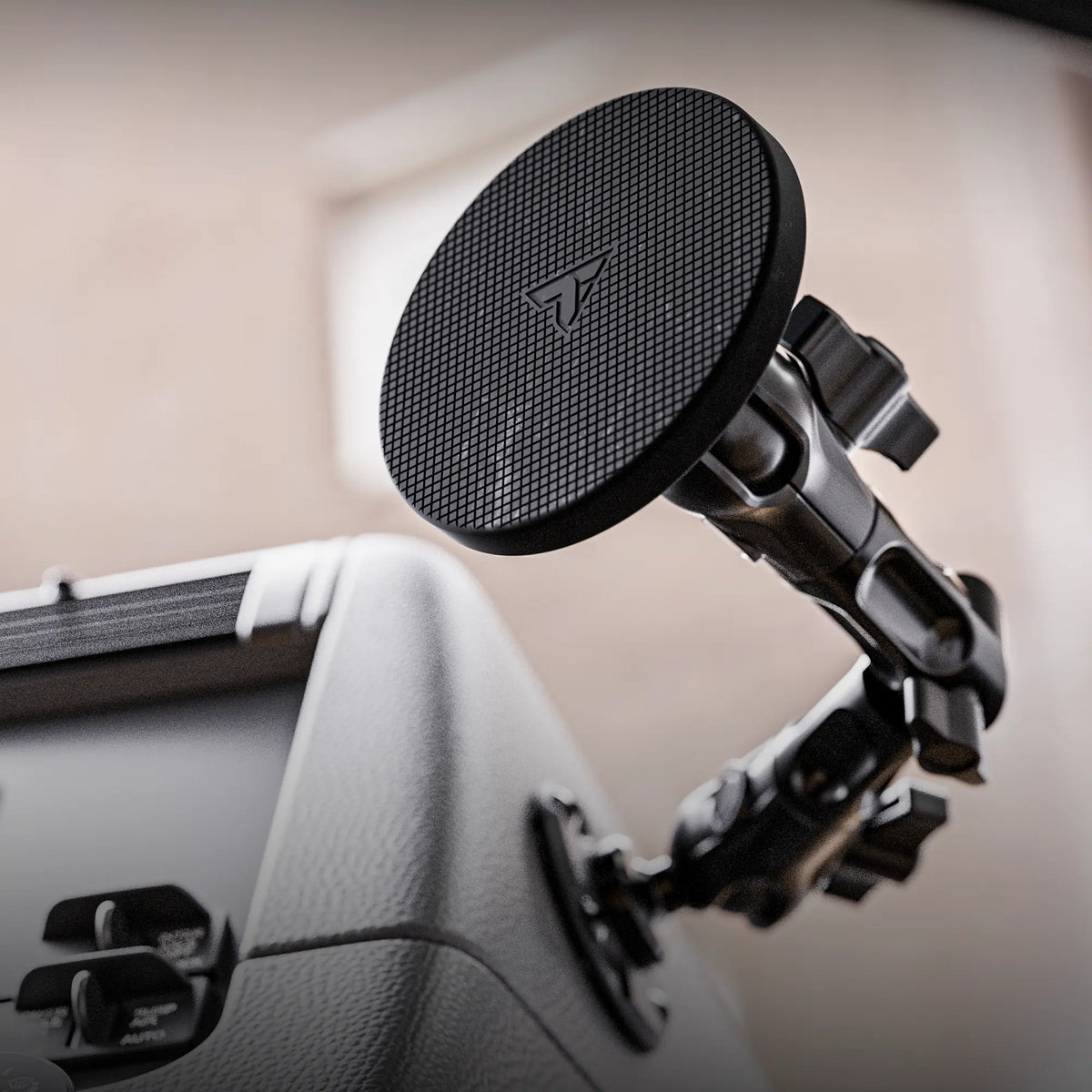 Tackform magnetic tablet holder with 20mm metal ball for universal fit