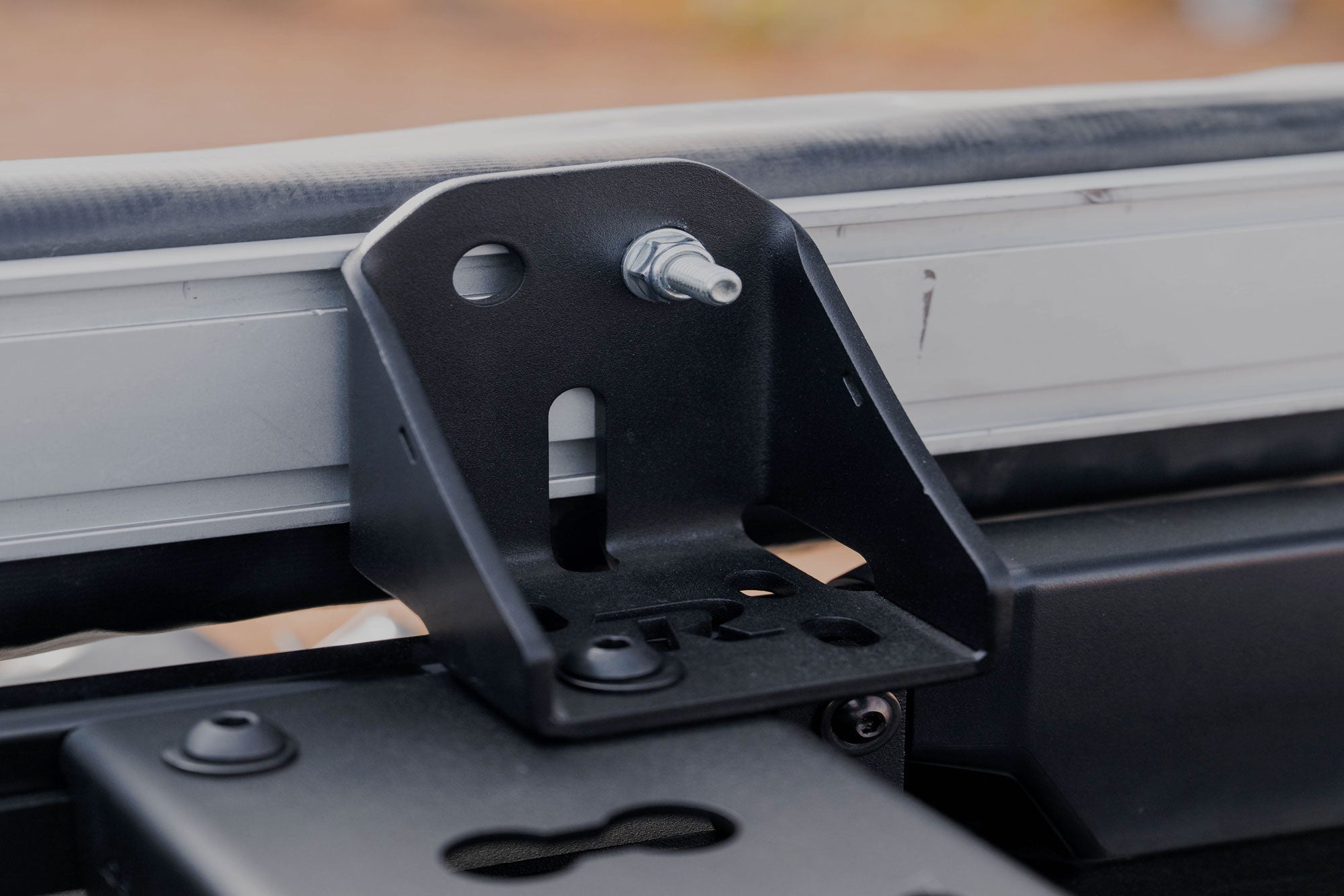 Land-Cruiser-Lexus-GX-550-Crossmembers-for-Factory-Roof-Rails-15 - NVMOS