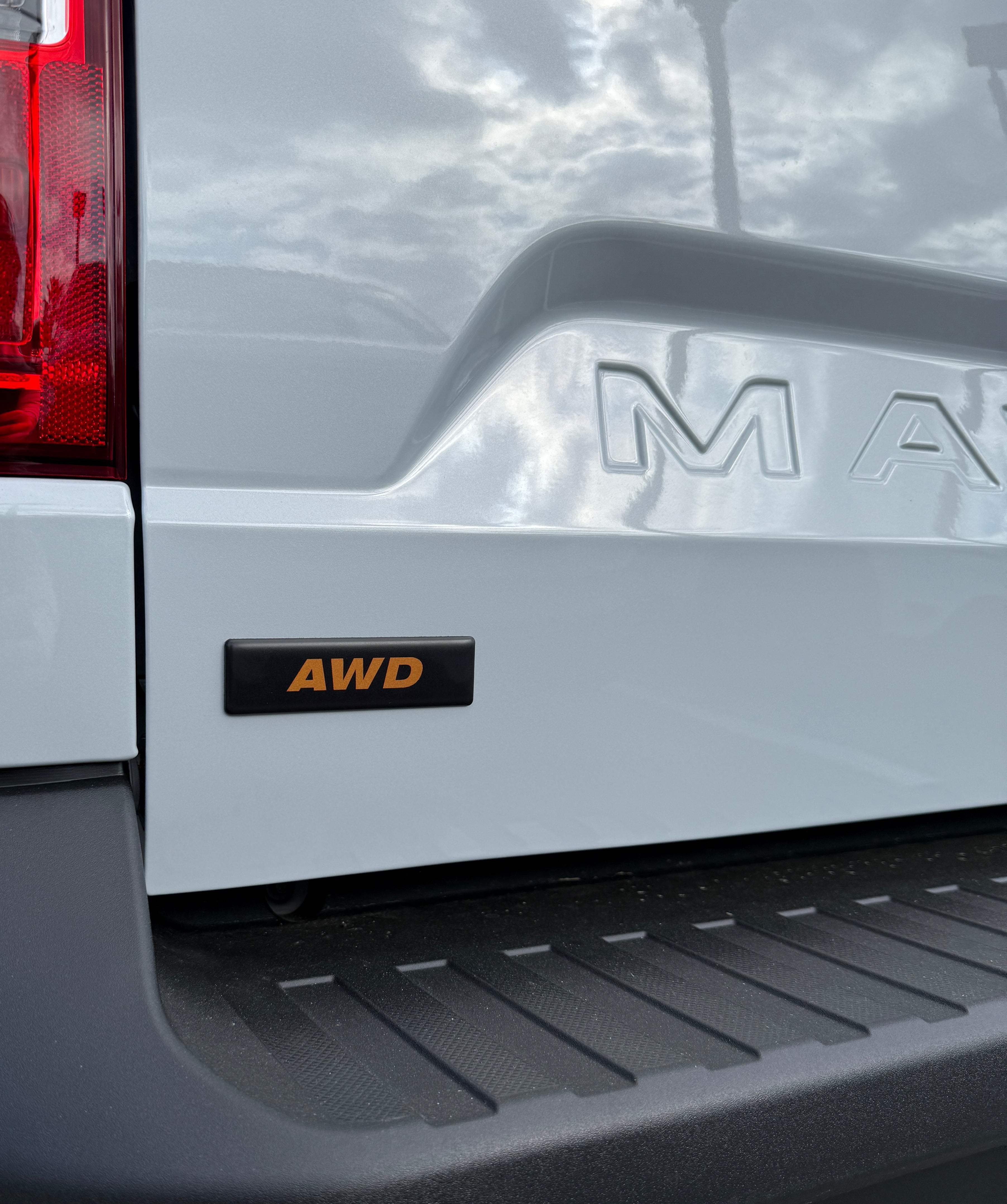 MAV053-TMR-784-M_3b081602-890d-45ce-99d8-1a3f54b8db89 - NVMOS