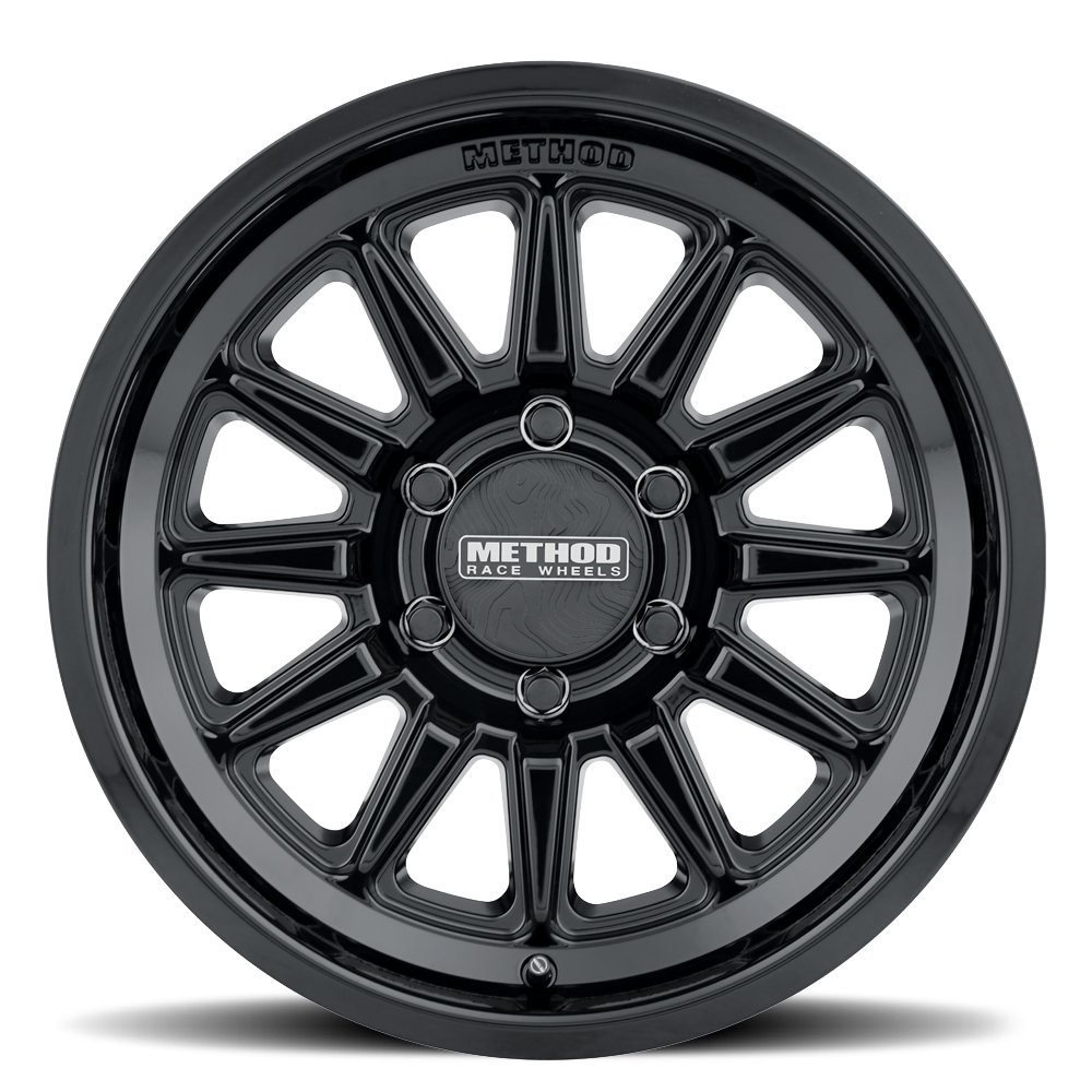MR323-6lug-gloss-black-17x8-5-face-1000 - NVMOS