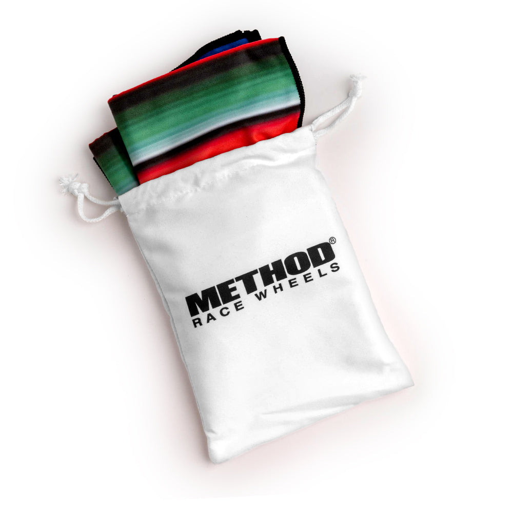 Method travel towel in serape for universal fit