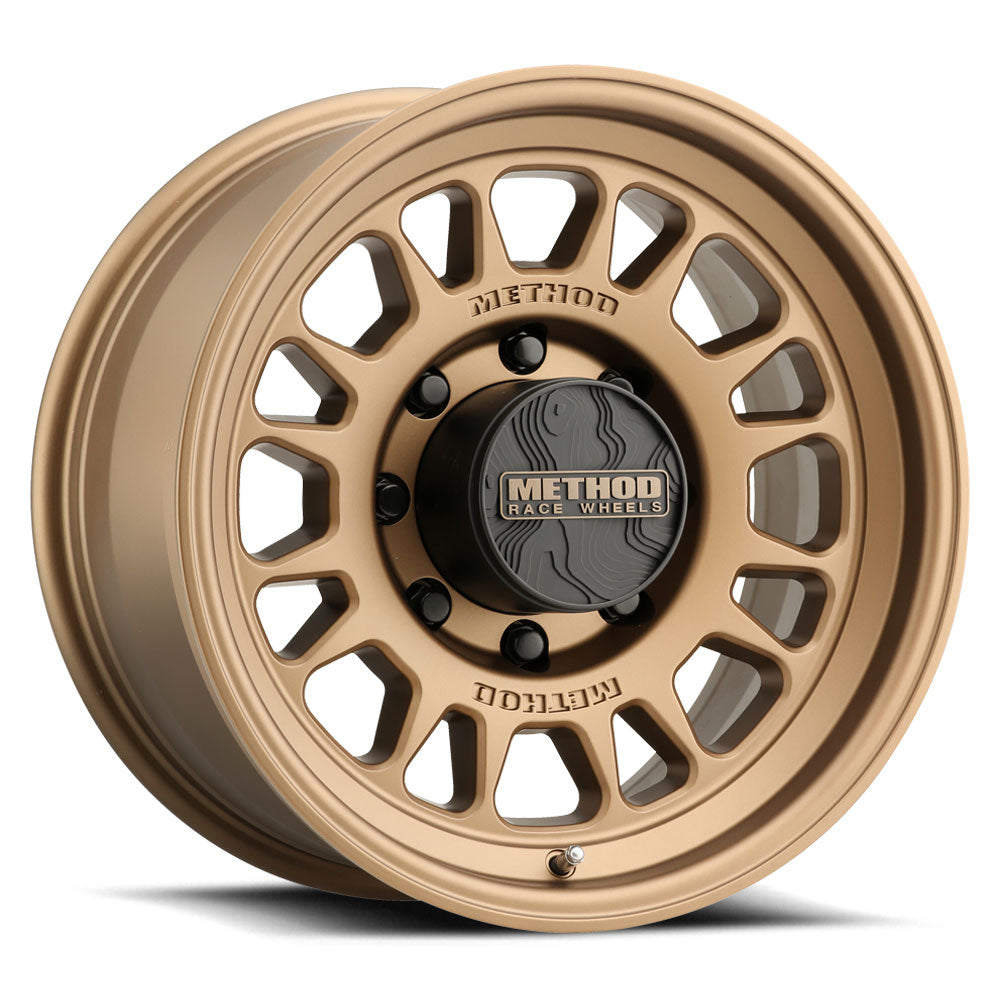 MRW_318-Bronze-studio-8Lug_016 - NVMOS