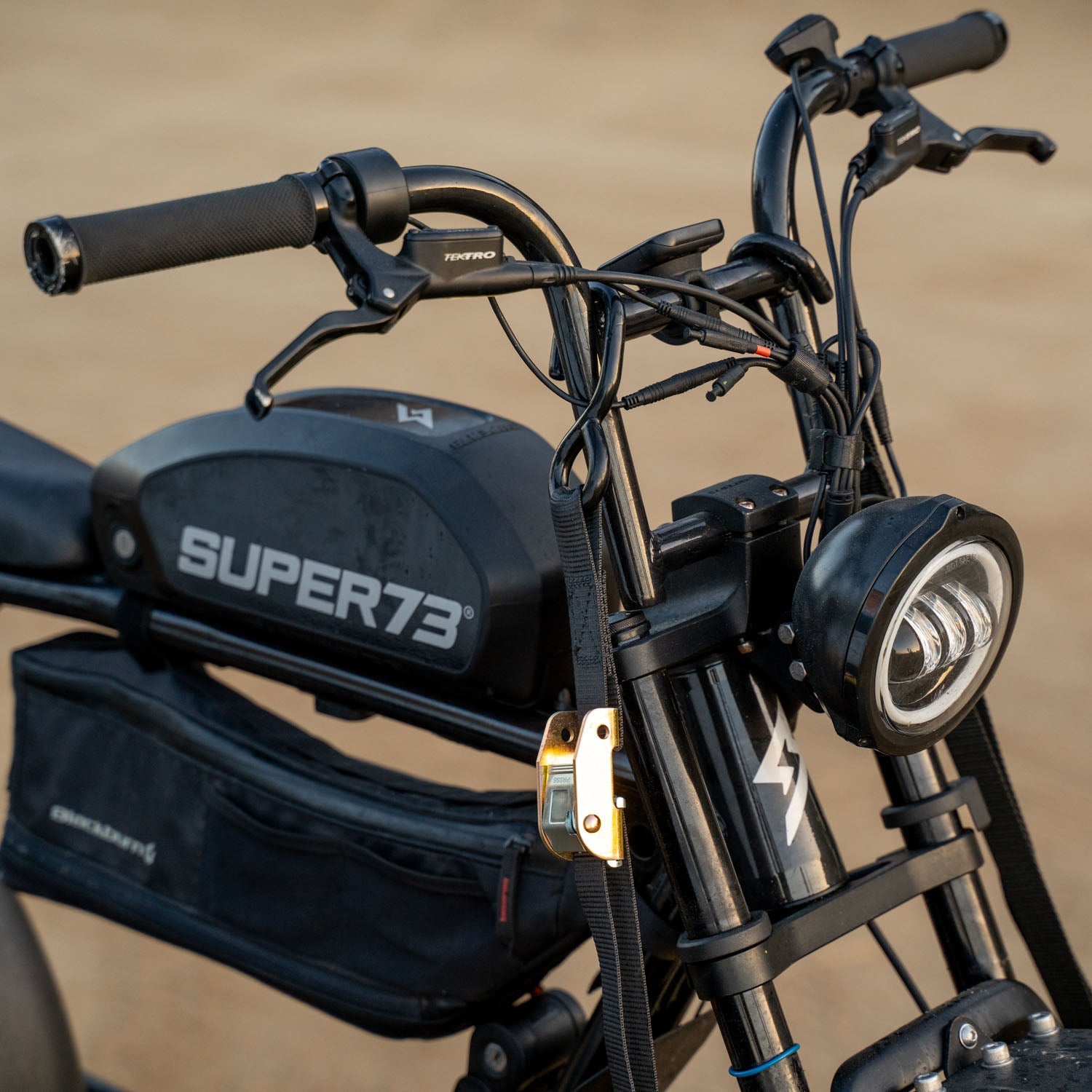 MotoTote-Cam-Buckle-Tie-Downs-E-Bike-1_352e2a24-bcc9-4c8c-bda5-bd4bee7758bd - NVMOS
